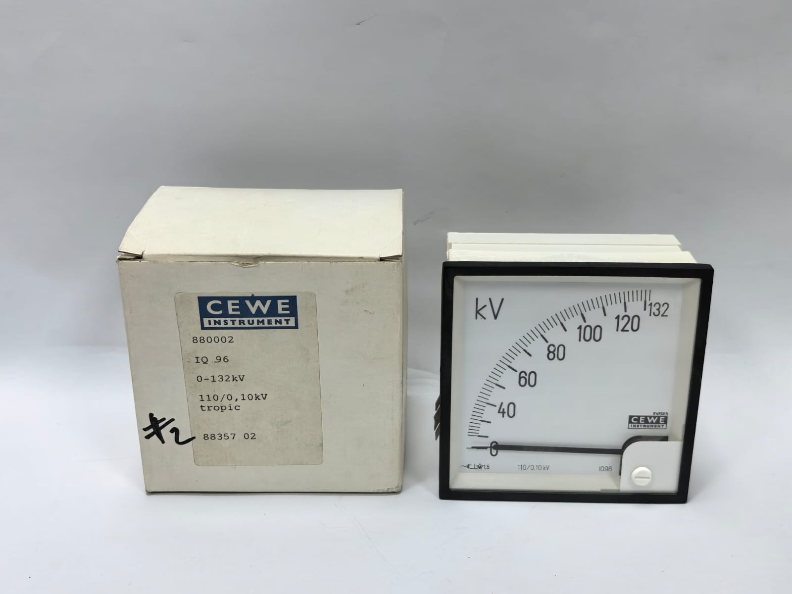CEWE INSTRUMENTS IQ96 PANEL METER 0-132KV