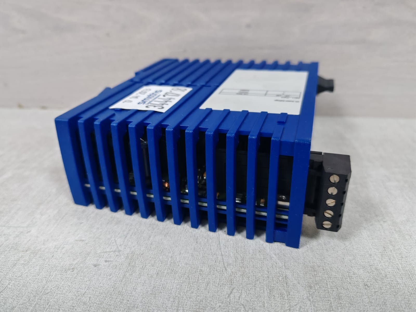 Hirschmann RS2-4TX / 1FX EEC HIRSCHMANN RS2-4TX / 1FX EEC RAIL SWITCH 5