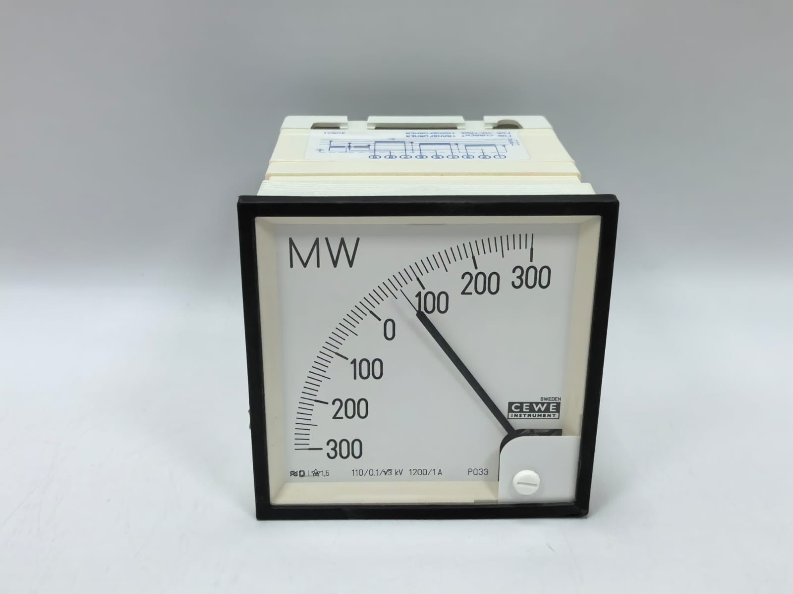 CEWE PQ33 CEWE INSTRUMENTS PQ33 ANALOG PANEL METER 9521 300-0-300MW 2