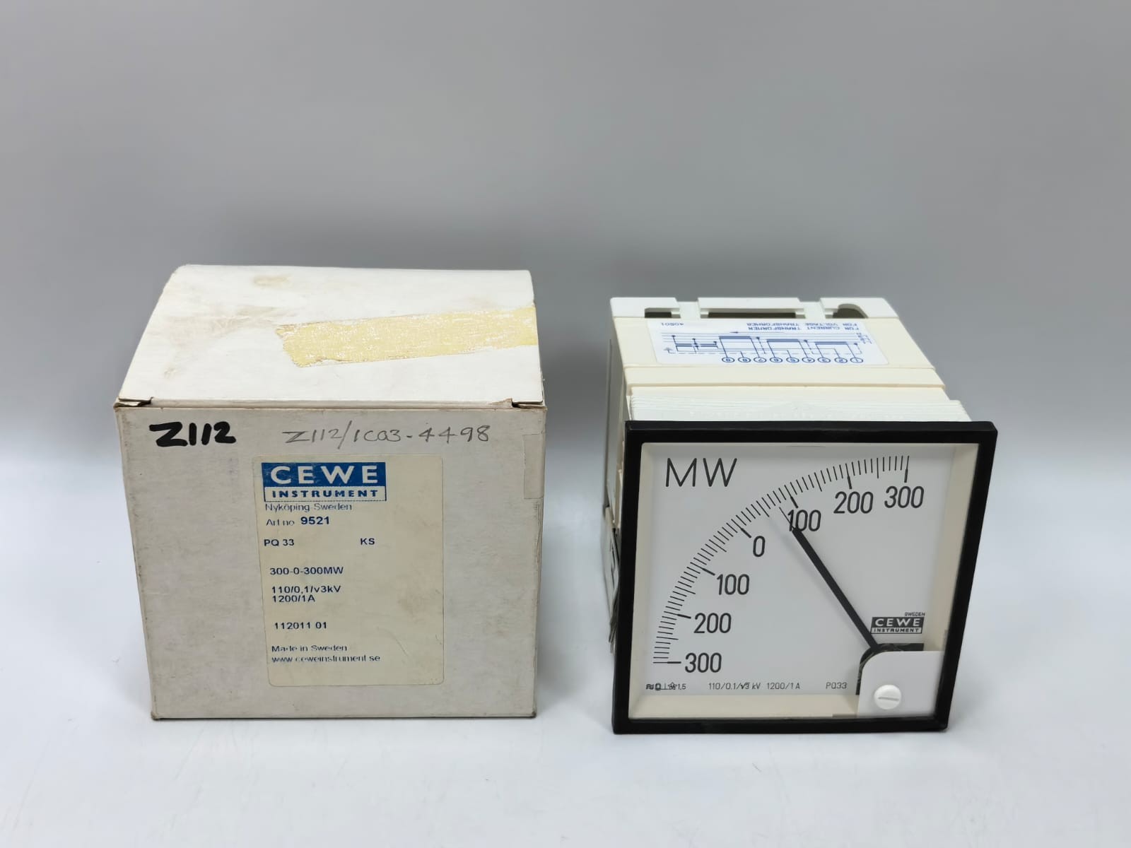CEWE INSTRUMENTS PQ33 ANALOG PANEL METER 9521 300-0-300MW