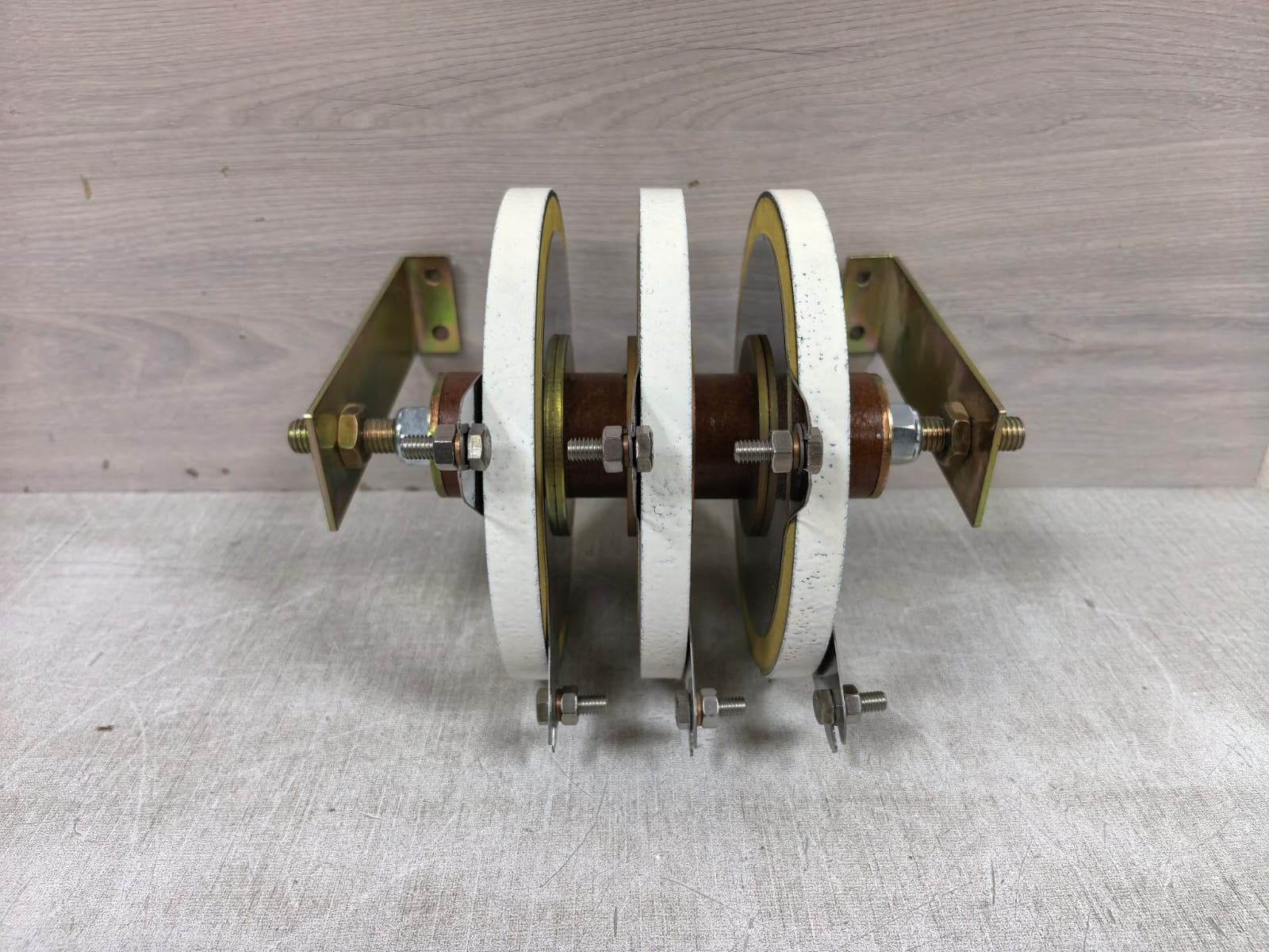 METROSIL ZB9411571 S1195 METROSIL ZB9411571 S1195 FOR HIGH IMPEDANCE RELAY 6