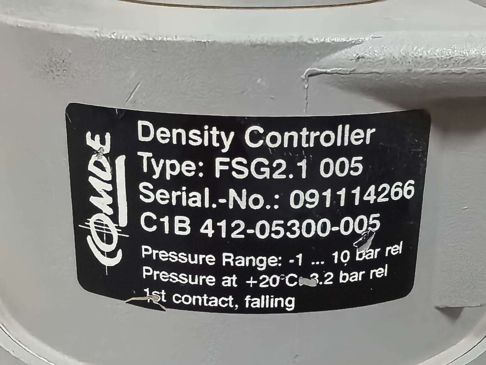 COMDE FSG2.1 005 COMDE FSG2.1 005 C1B412-05300-005 DENSITY CONTROLLER 5
