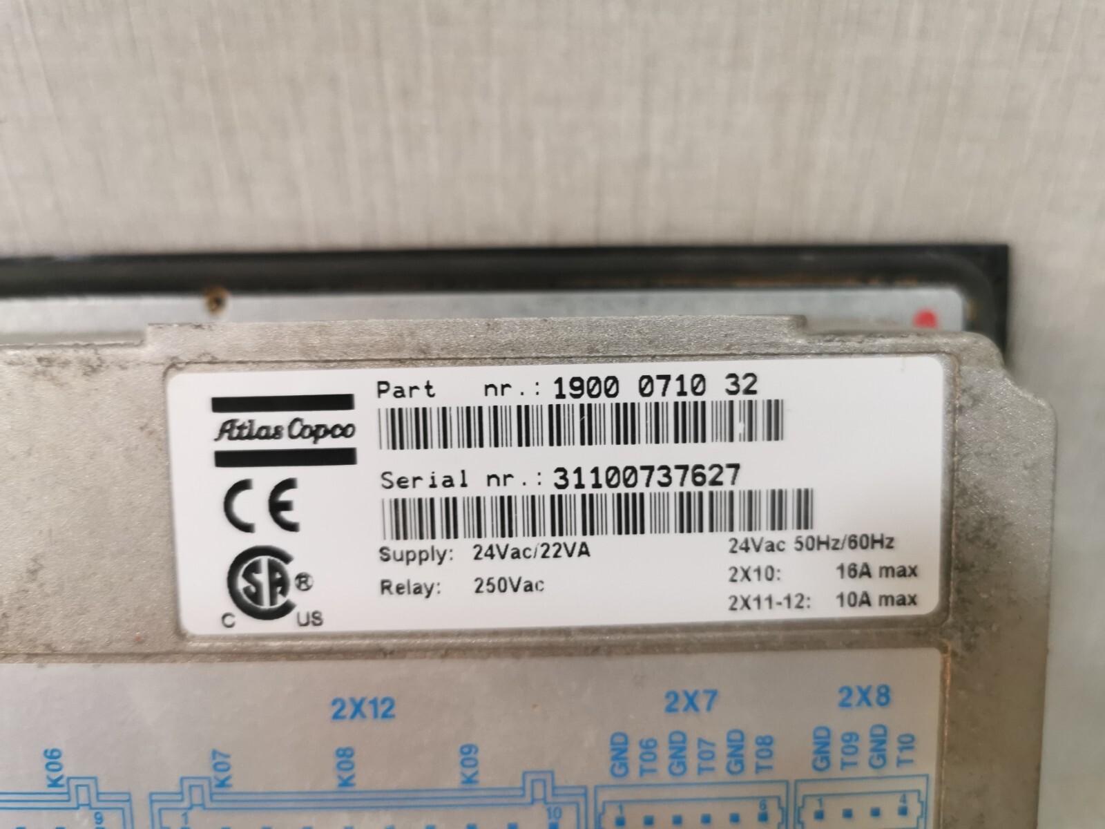 ELEKTRONIKON 1900 0710 32 ELEKTRONIKON 1900 0710 32 COMPRESSOR CONTROLLER PANEL 6