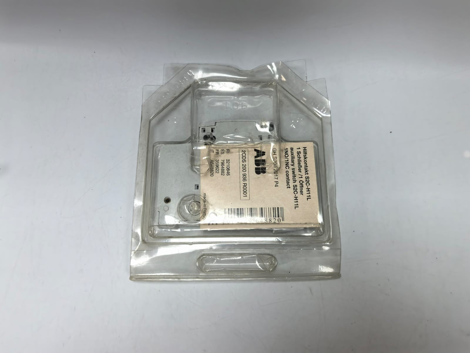 ABB S2C-H11L ABB S2C-H11L AUXILLARY CONTACT 2CDS 200 936 R0001 2