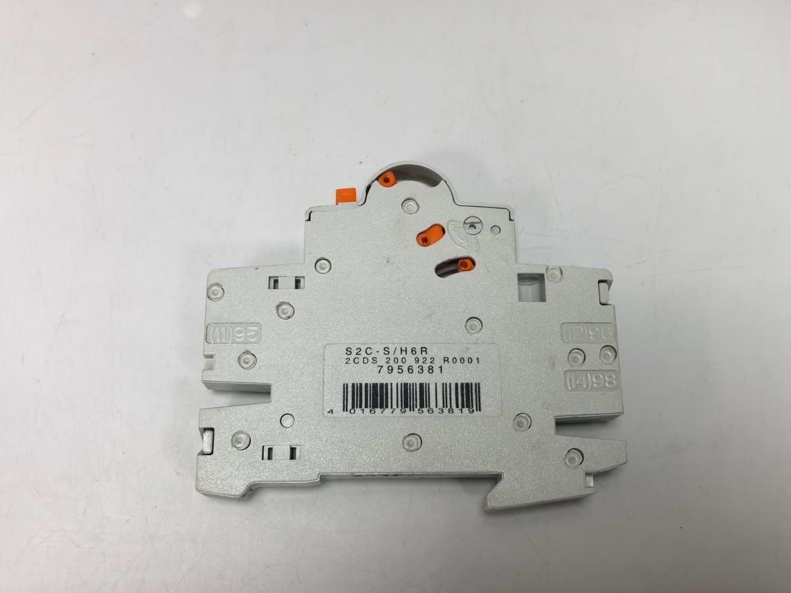 ABB S 2C-S/H 6R ABB S 2C-S/H 6R AUXILIARY AND SIGNAL CONTACT MODULE 2CDS 200 922 R0001 5