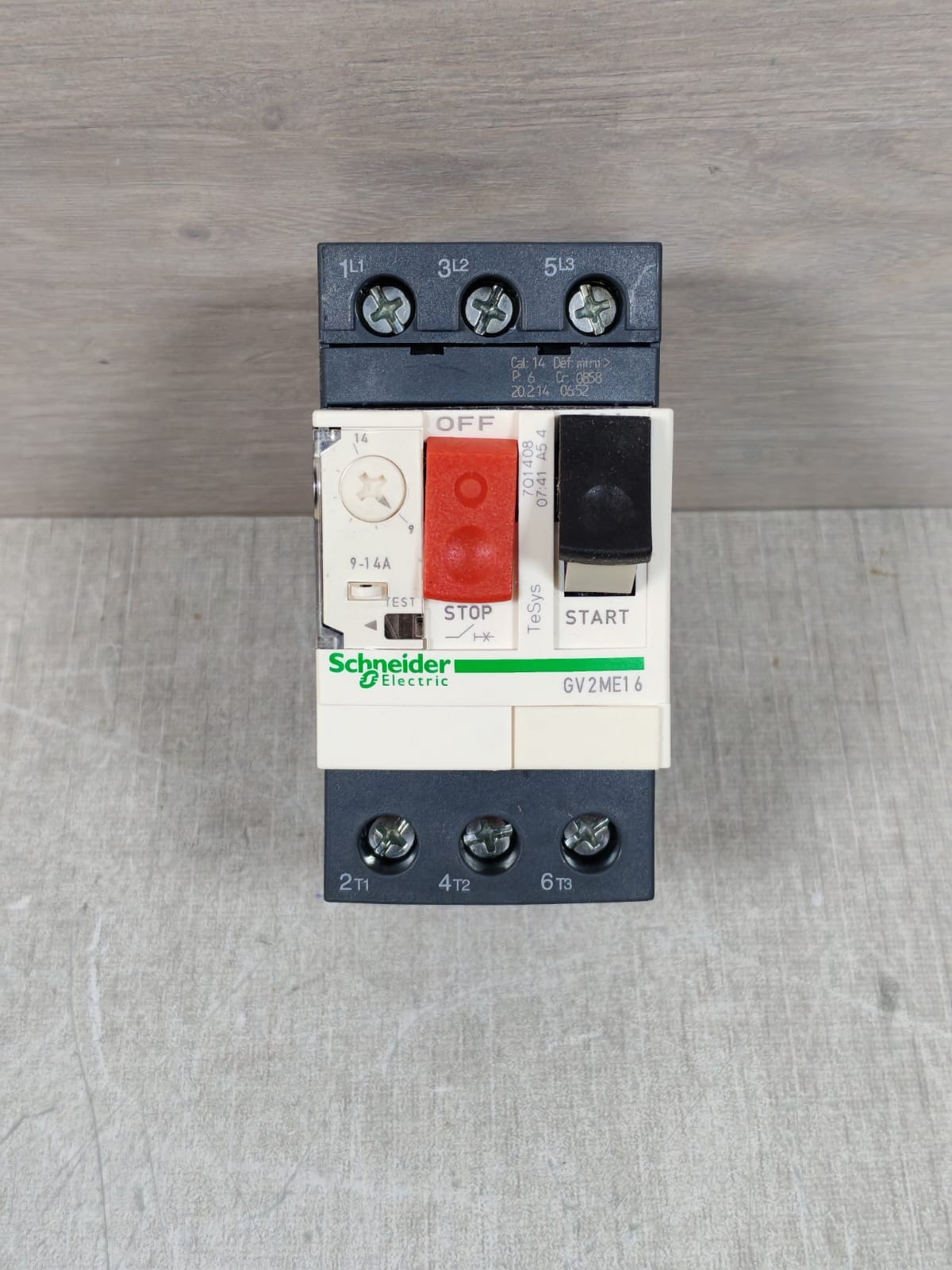 Schneider Electric GV2ME16 SCHNEIDER ELECTRIC GV2ME16 MOTOR CIRCUIT BREAKER 2
