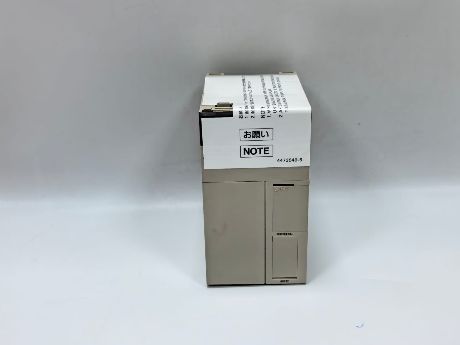 Omron OMRON C200HG-CPU43-E OMRON C200HG-CPU43-E PROGRAMMABLE CONTROLLER 2