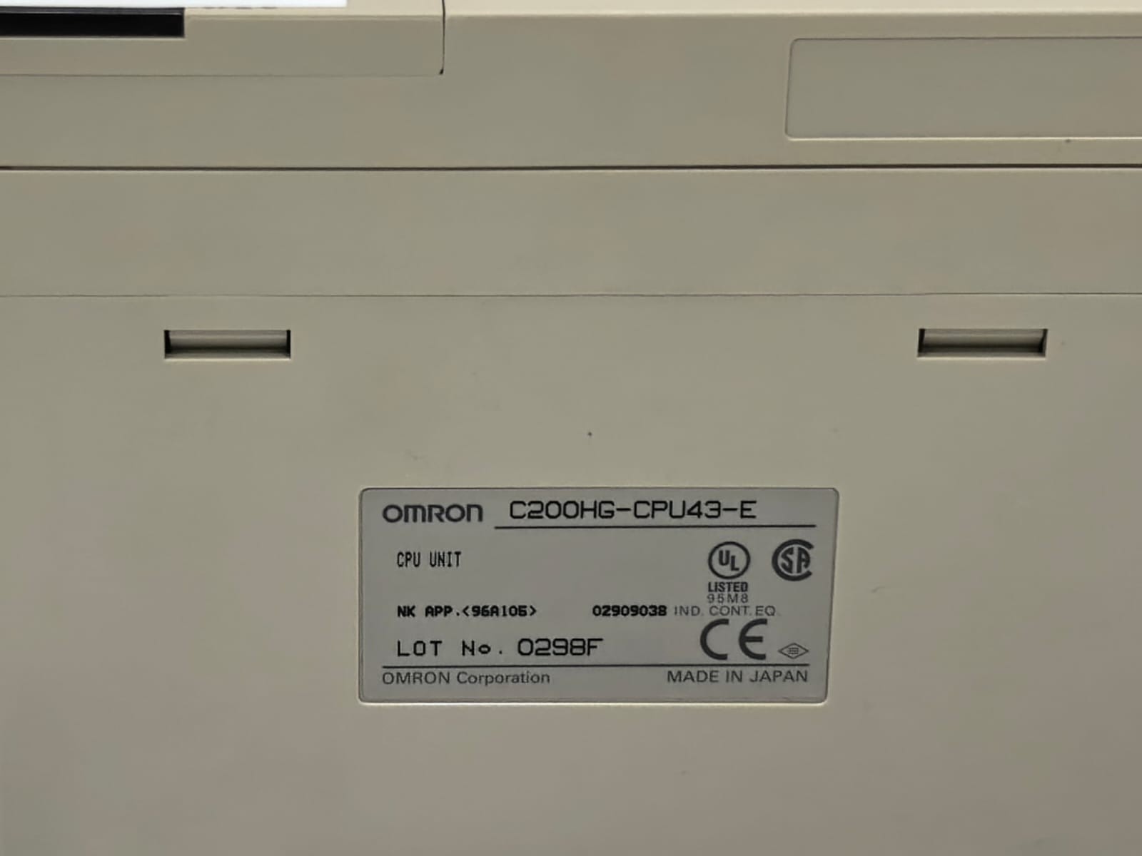 Omron OMRON C200HG-CPU43-E OMRON C200HG-CPU43-E PROGRAMMABLE CONTROLLER 4