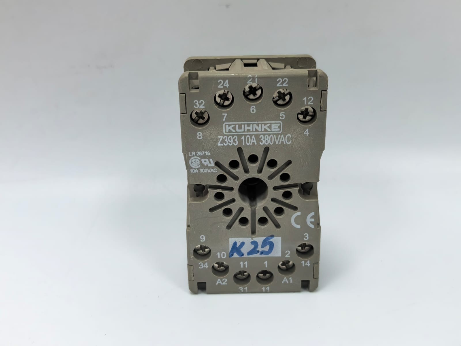 Kuhnke Z393 KUHNKE Z393 RELAY SOCKET BASE 10A 380VAC 2