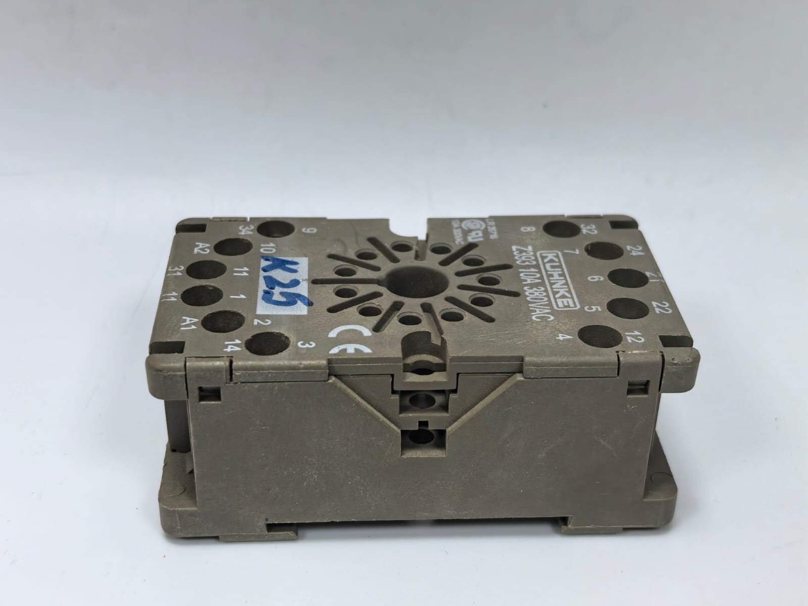 Kuhnke Z393 KUHNKE Z393 RELAY SOCKET BASE 10A 380VAC 5