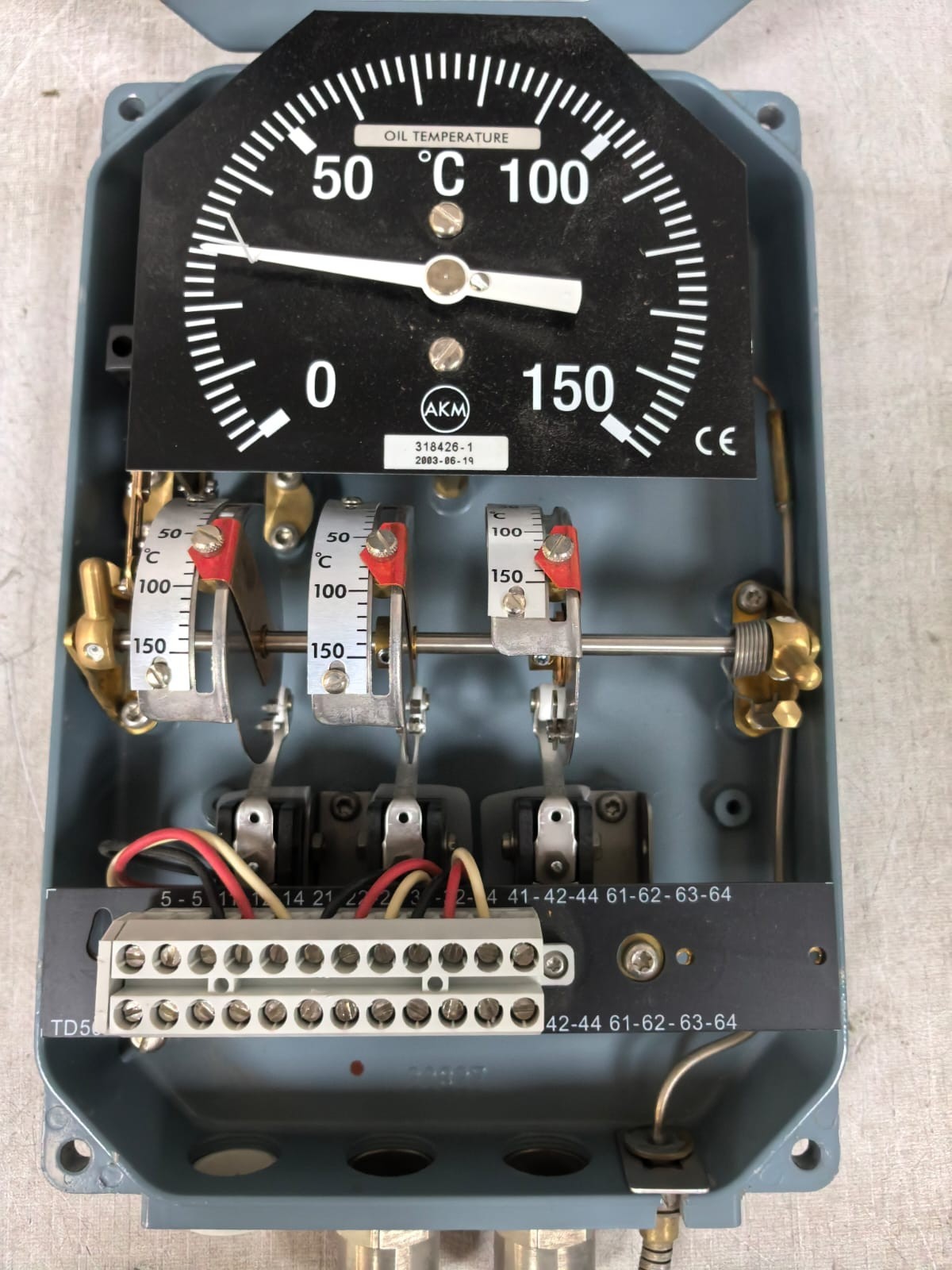AKM TD50/76 AKM TD50/76 318426-1 OIL THERMOMETER 9