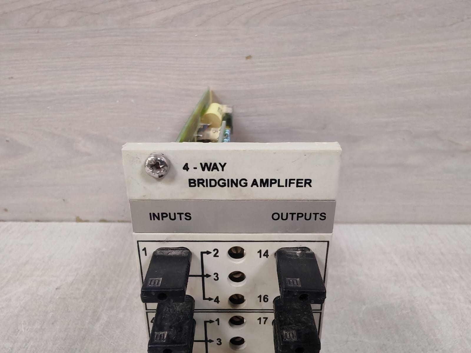 ABB J3KA ABB J3KA 4- WAY BRIDGING AMPLIFER 2