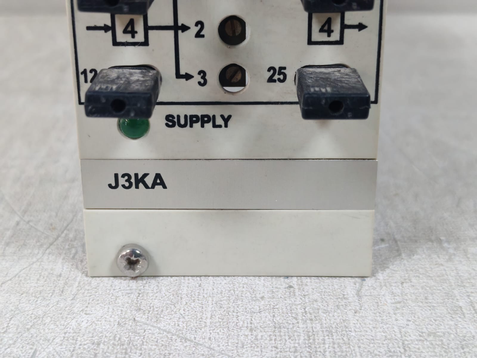 ABB J3KA ABB J3KA 4- WAY BRIDGING AMPLIFER 3