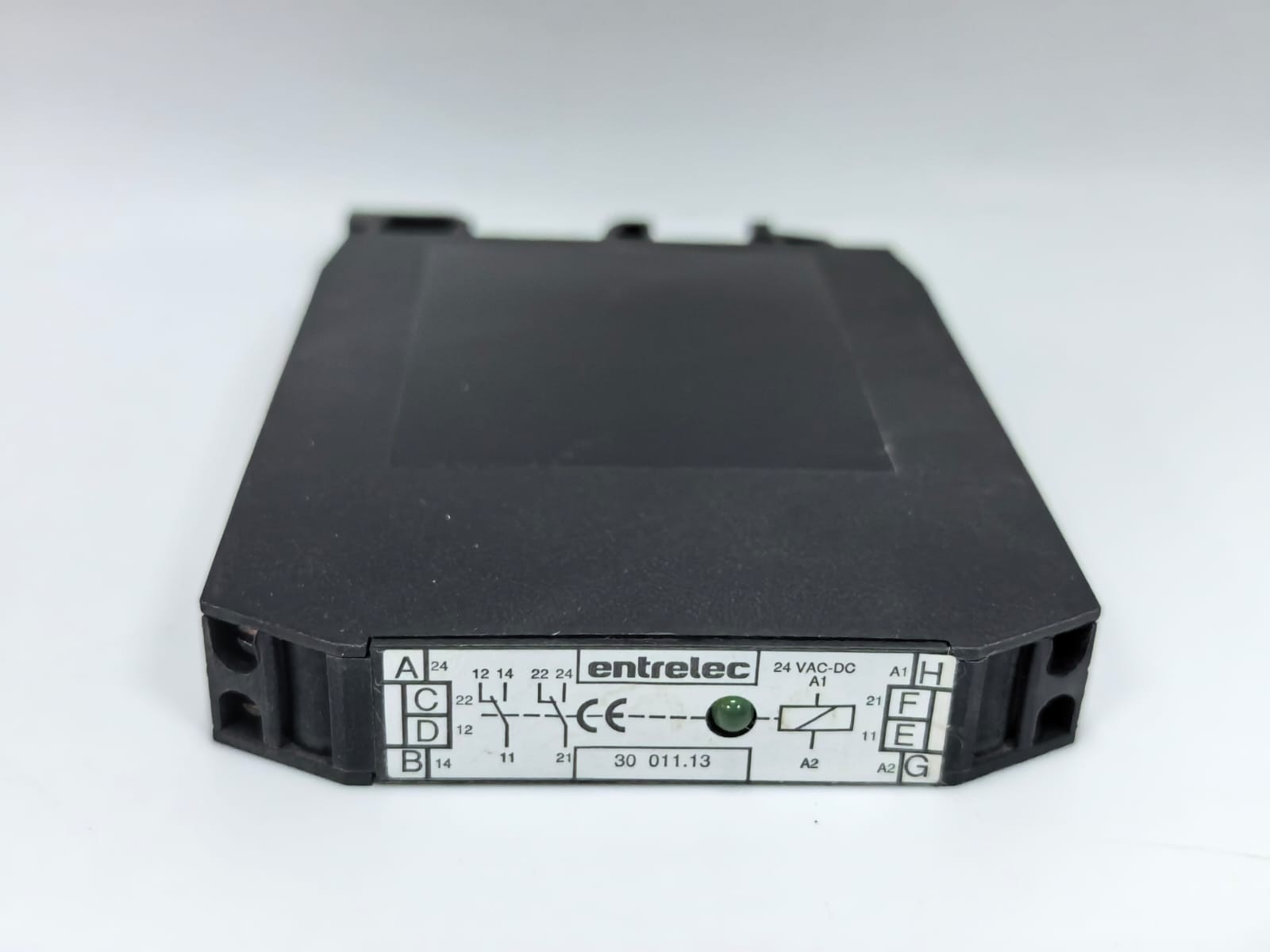 Entrelec RB122A ENTRELEC RB122A 24VAC/DC RELAY MODULE 2