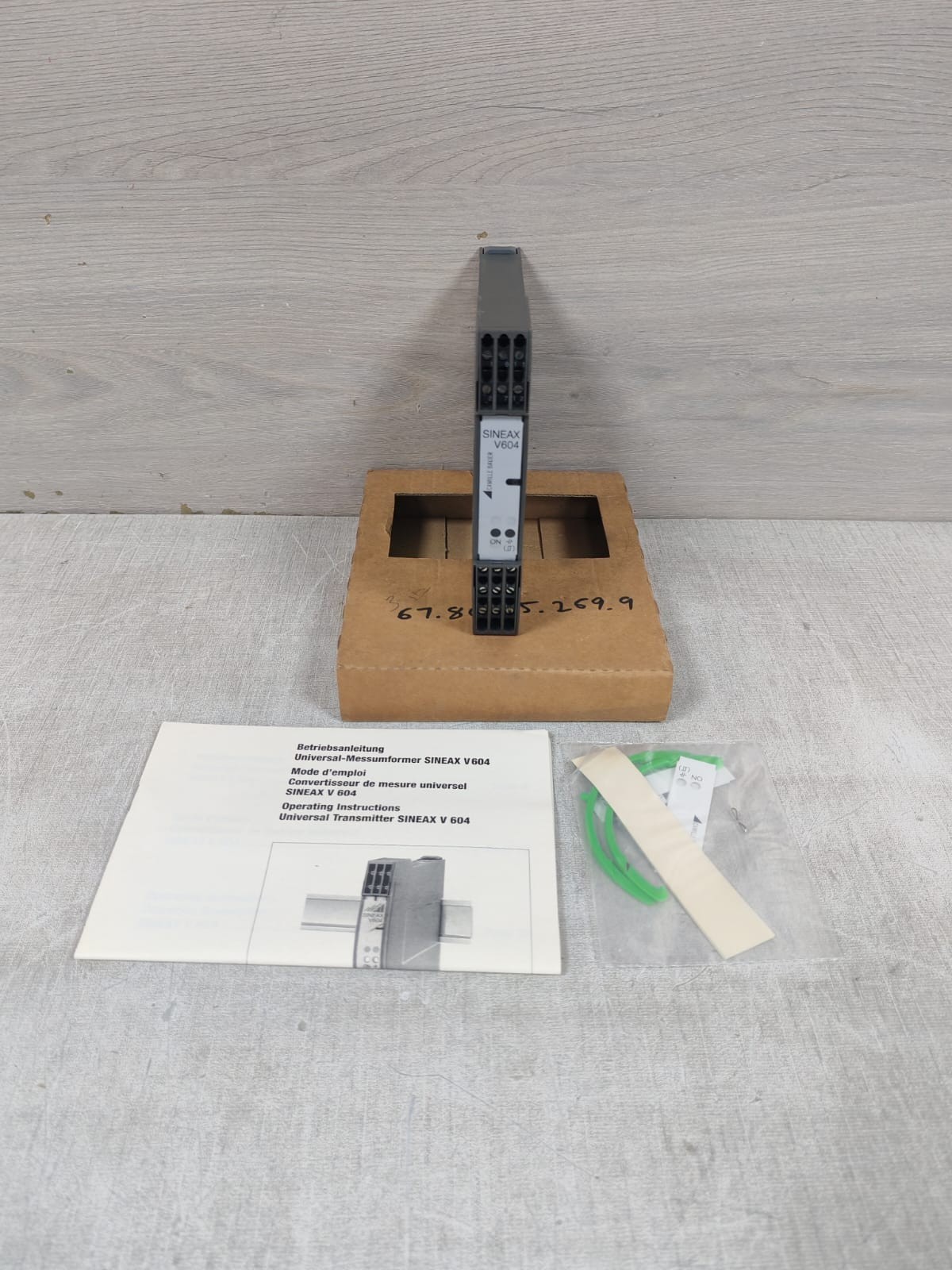 CAMILLE BAUER SINEAX V604 604-1121201000000 PROGRAMMABLE UNIVERSAL TRANSMITTER