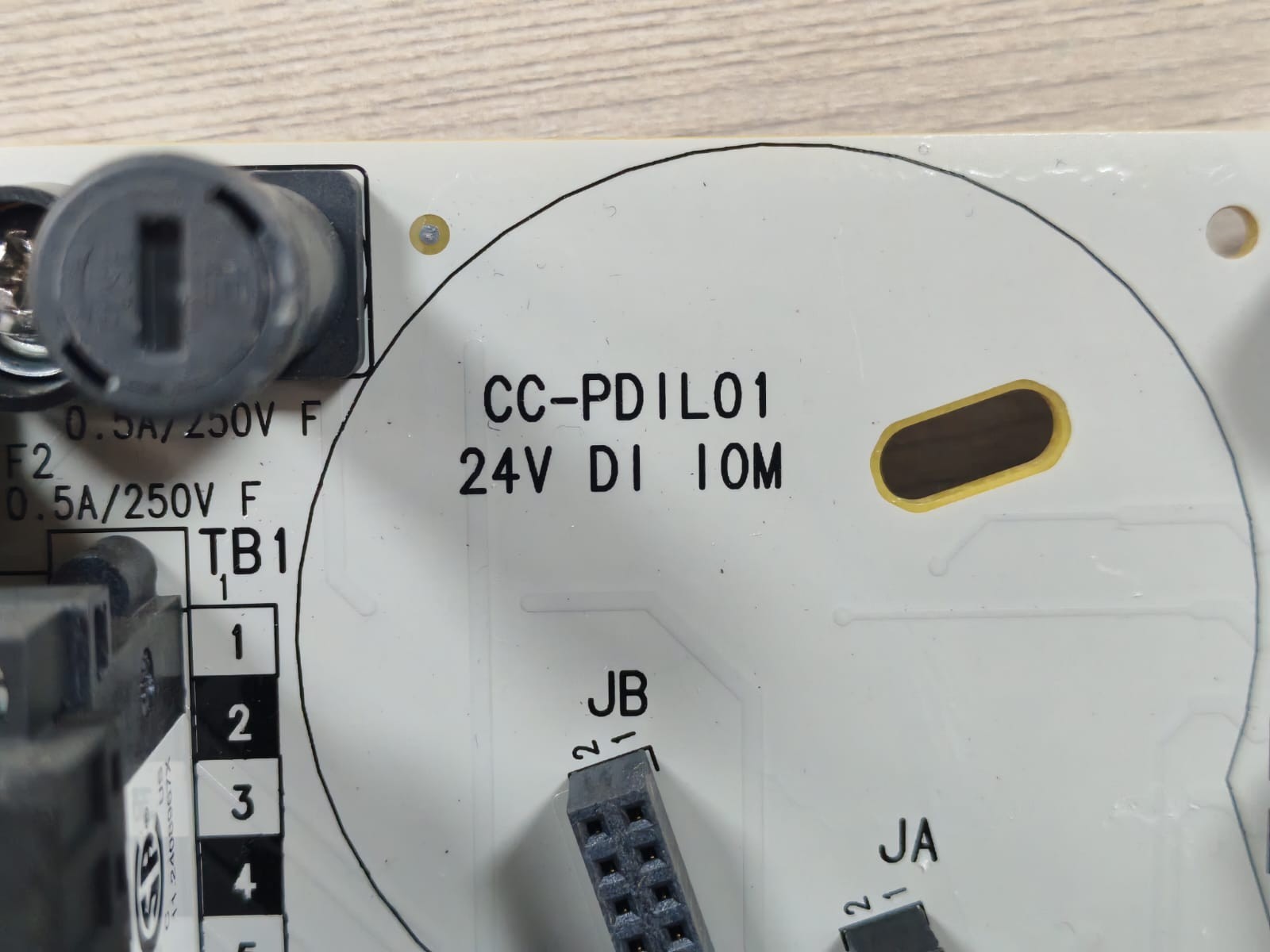 Honeywell CC-TDIL01 CC-PDIL01 51308386-175 REV D HONEYWELL CC-TDIL01 CC-PDIL01 51308386-175 REV D DIGITAL INPUT 24V 2