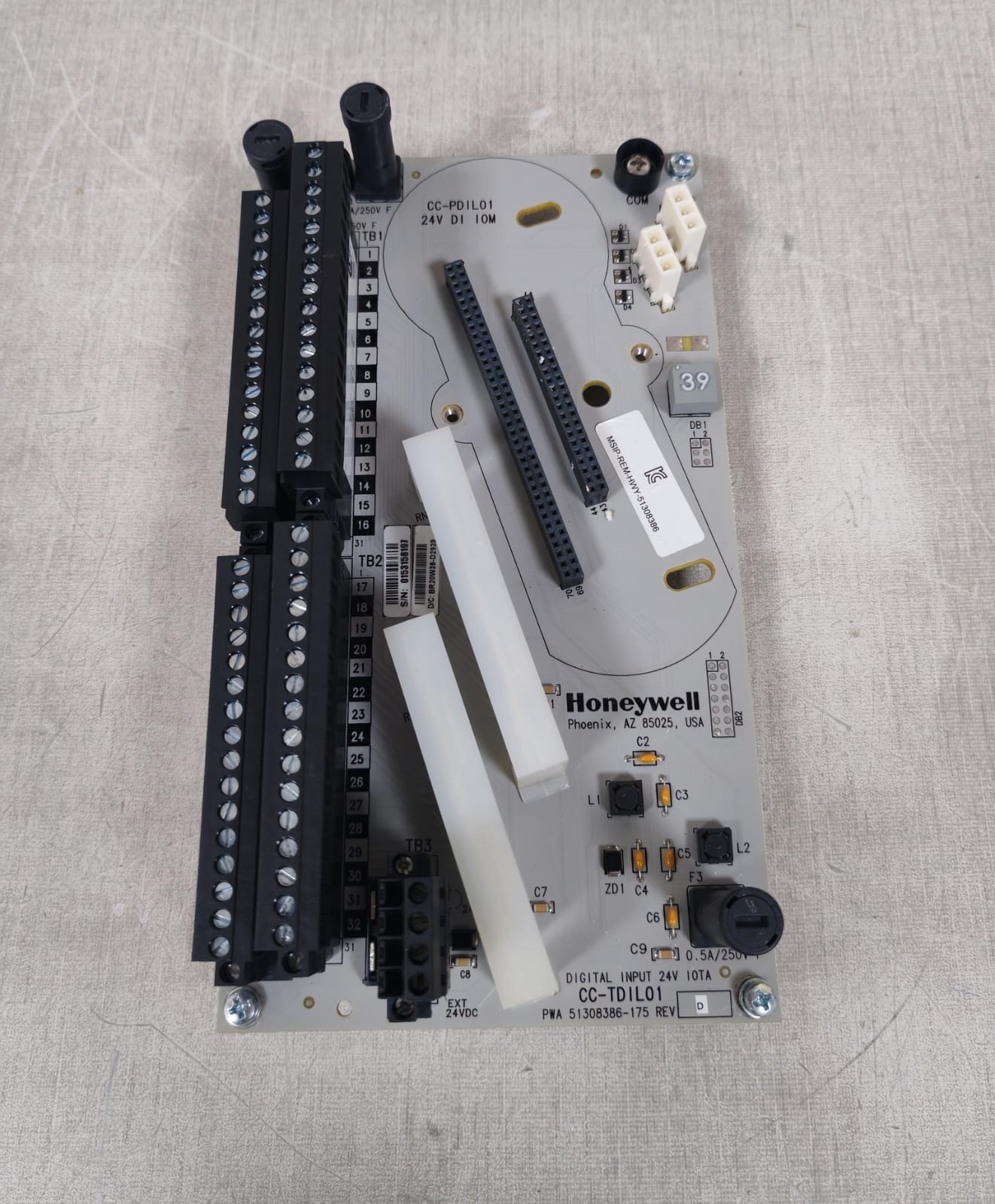 Honeywell CC-TDIL01 CC-PDIL01 51308386-175 REV D HONEYWELL CC-TDIL01 CC-PDIL01 51308386-175 REV D DIGITAL INPUT 24V 7