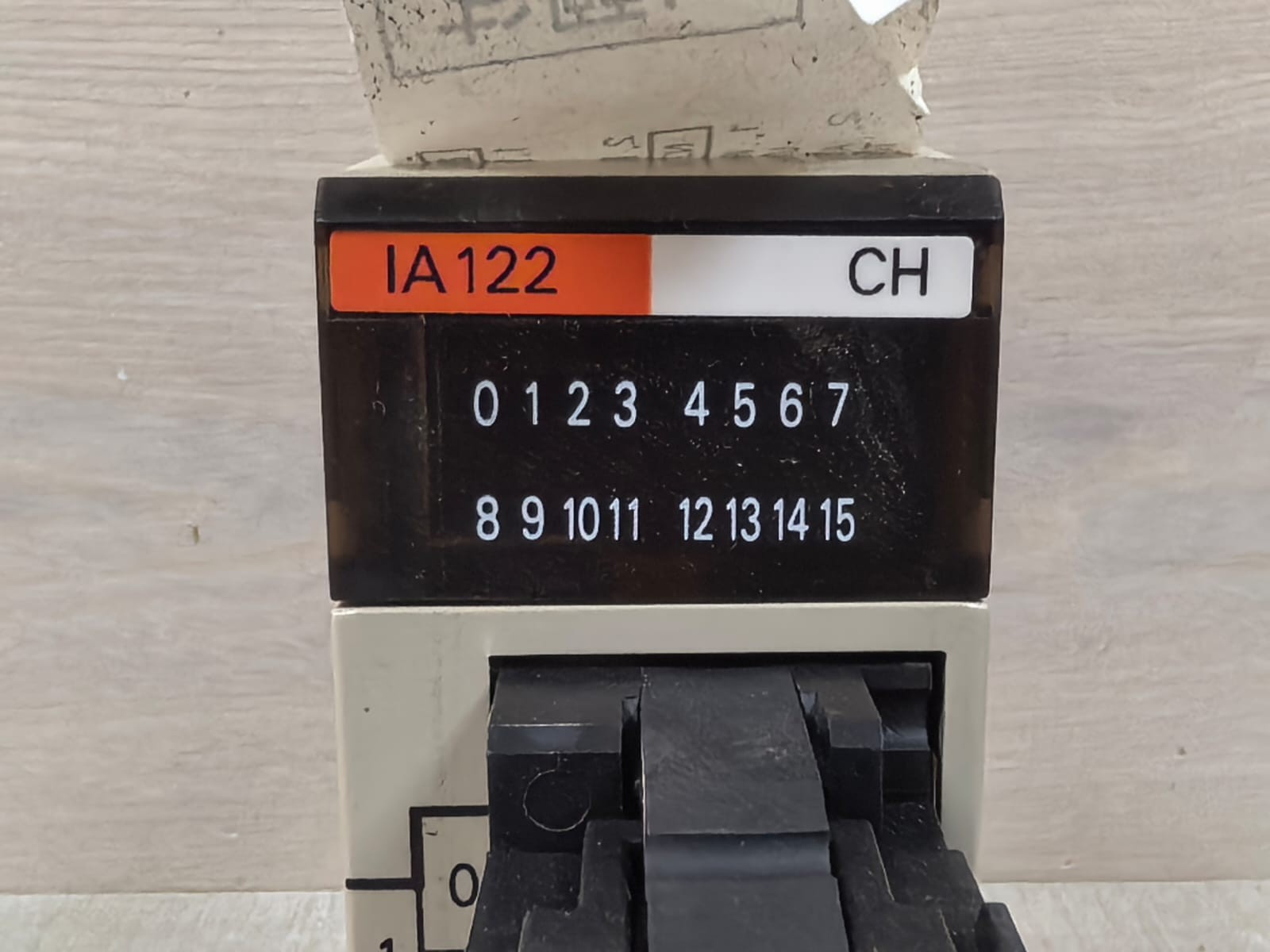 Omron OMRON C200H-IA122 OMRON C200H-IA122 INPUT UNIT 100-120VAC 3