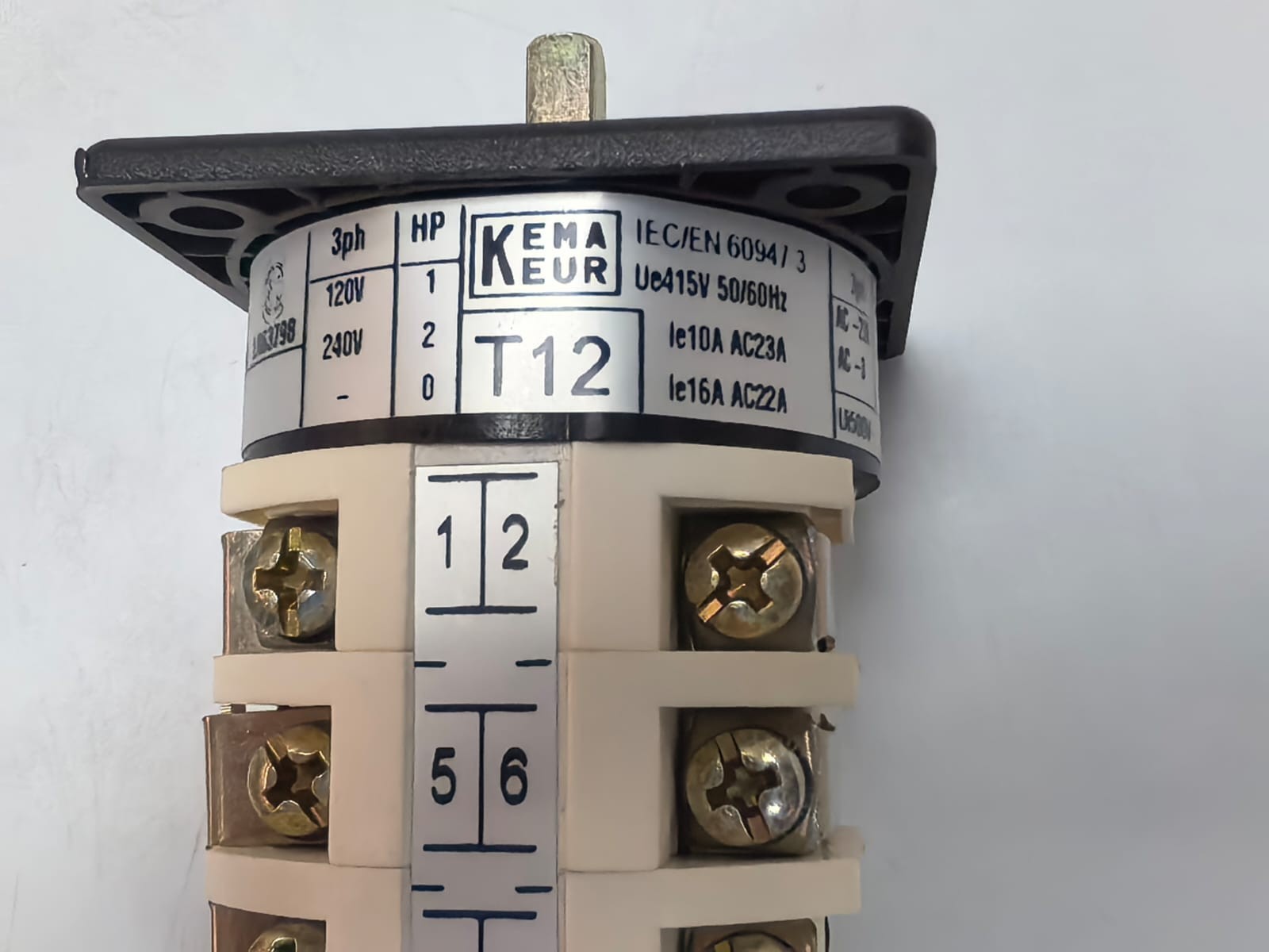KEMA KEUR T12 KEMA KEUR T12 ROTARY SWITCH T-705 3