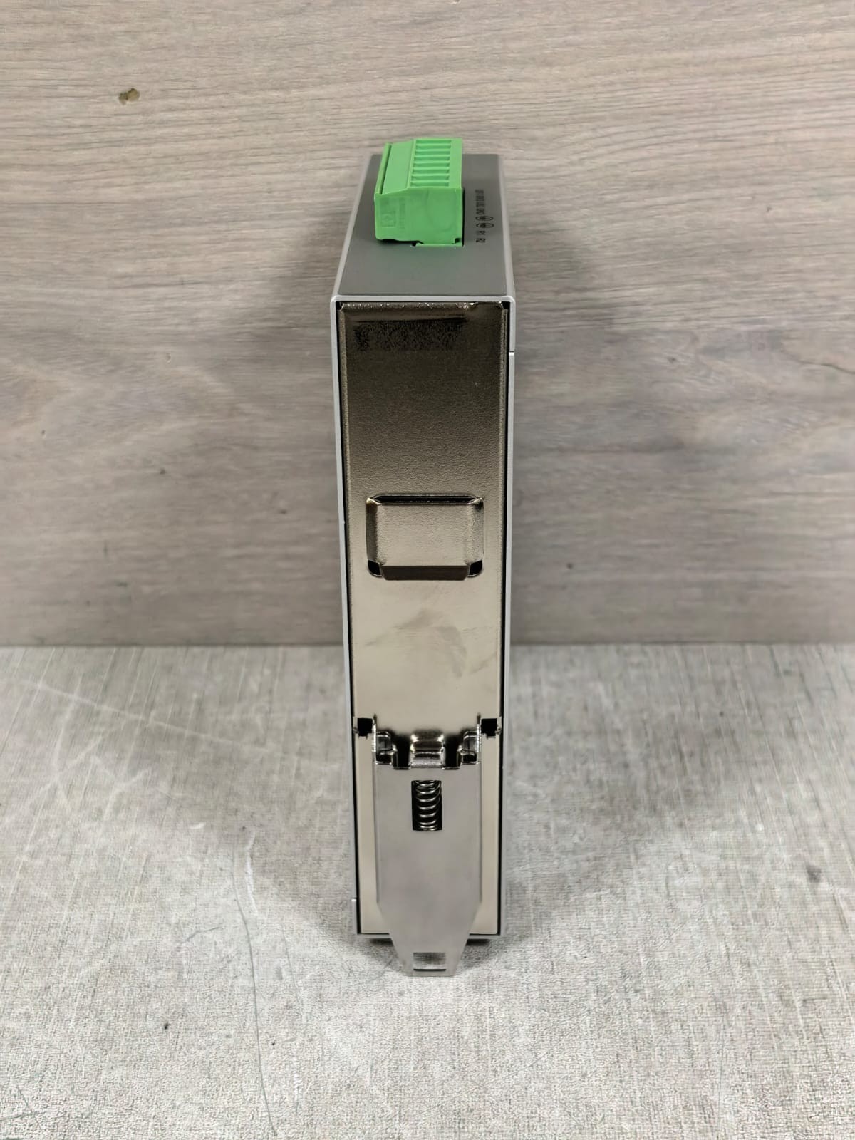 Phoenix Contact FL MC 2000E LC PHOENIX CONTACT FL MC 2000E LC 2891056 HW:13 FIBER OPTIC CONVERTER 9
