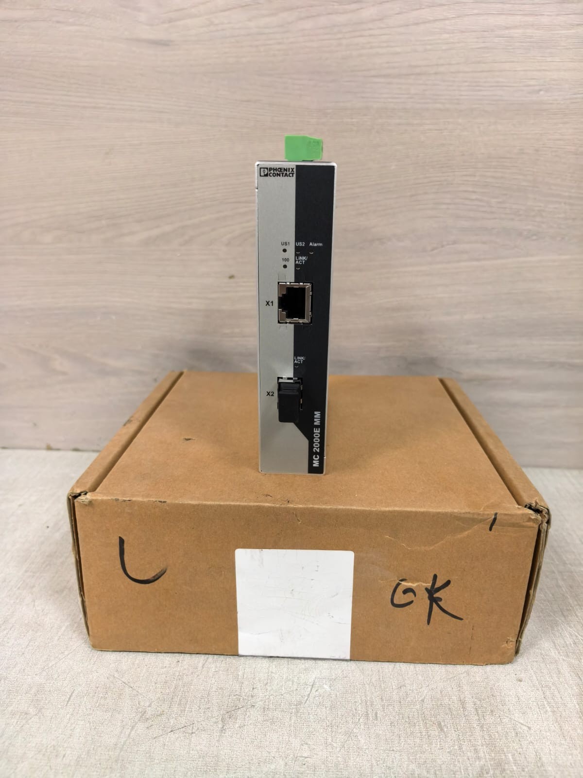 PHOENIX CONTACT FL MC 2000E LC 2891056 HW:13 FIBER OPTIC CONVERTER