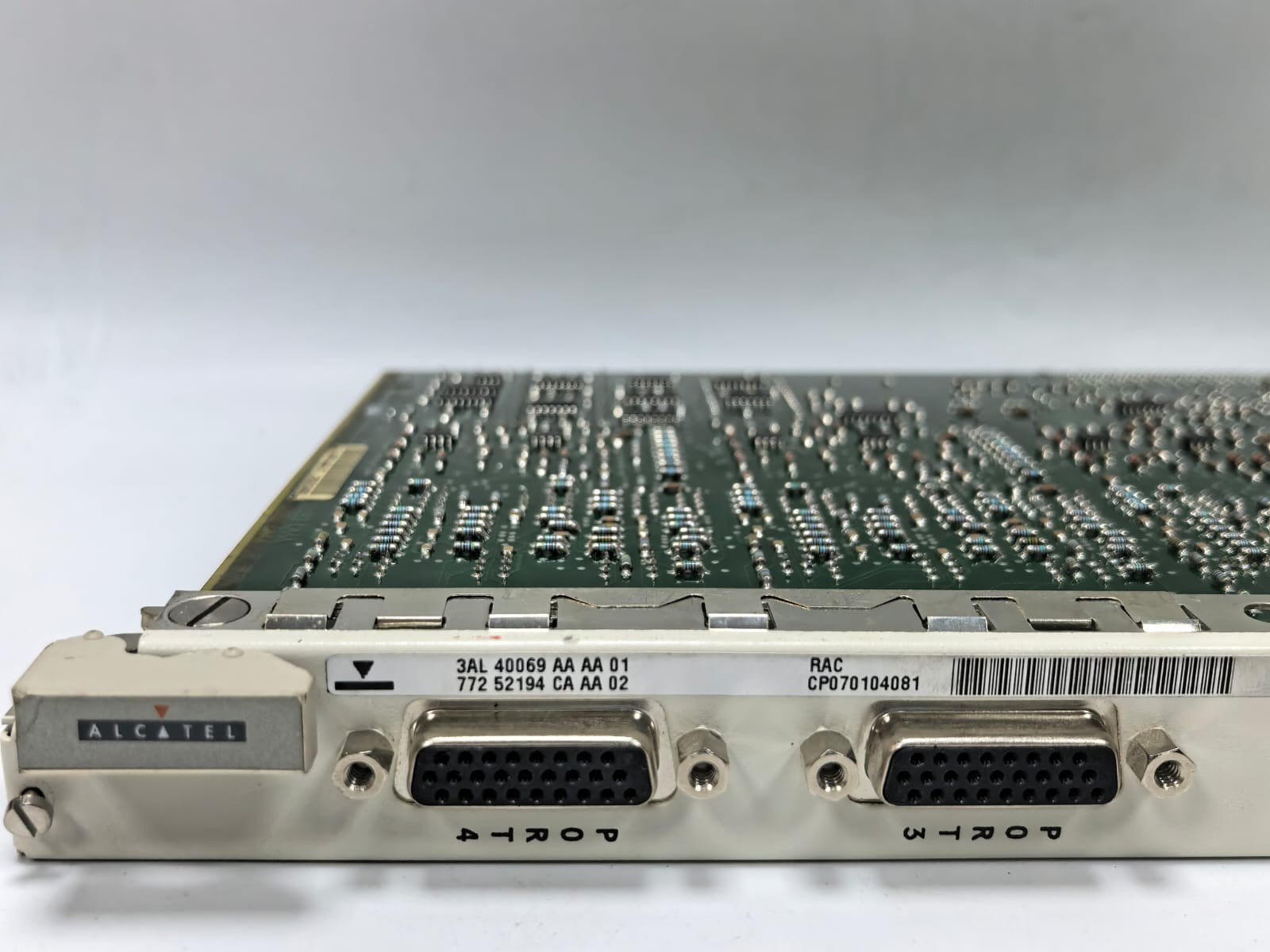 Alcatel-Lucent 3AL40069AAAA01 ALCATEL 3AL40069AAAA01 NETWORK LINE CARD MODULE 772 52193 CAAA-KM ED.01 3