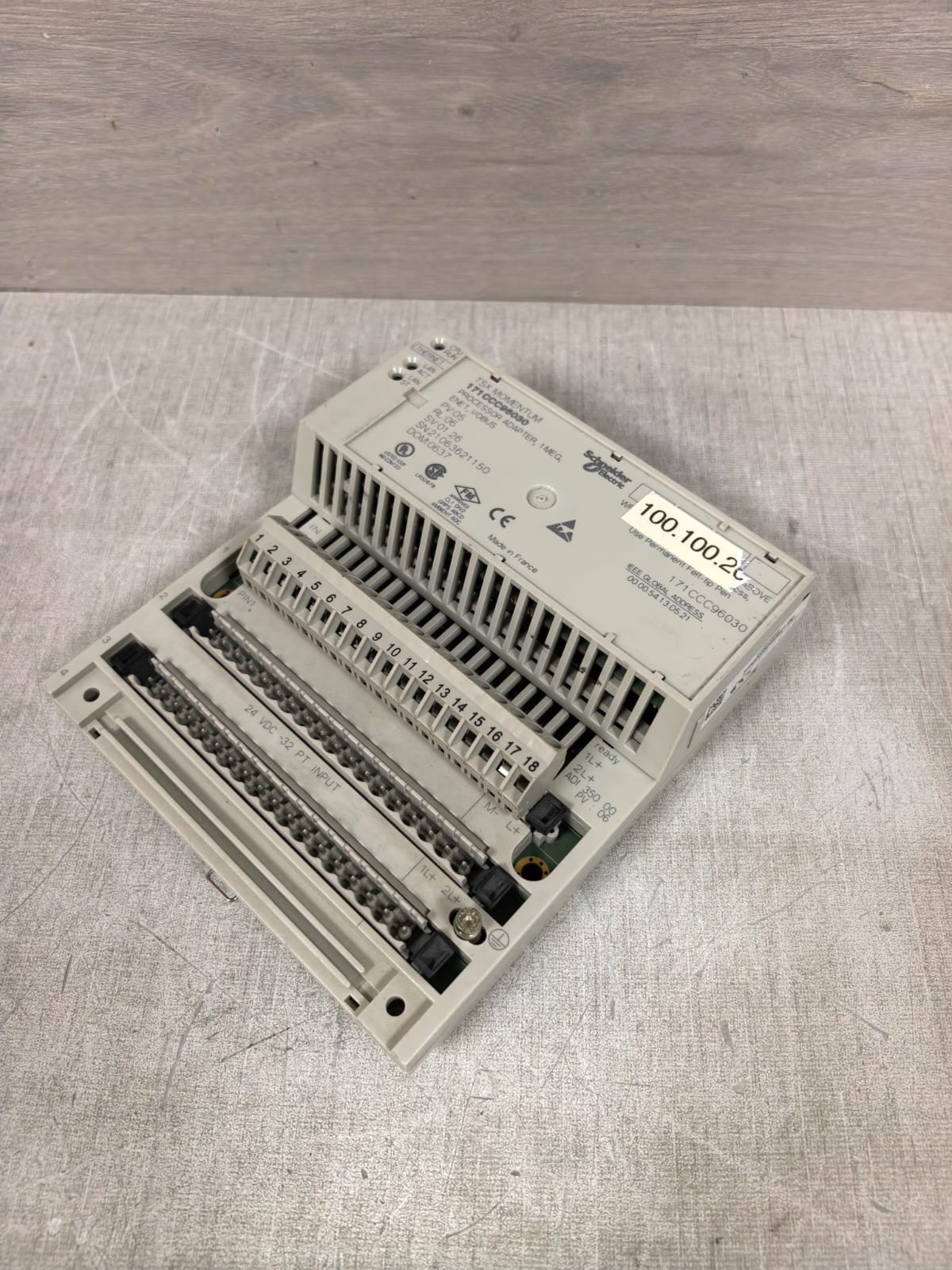 Schneider Electric 171CCC96030 SCHENIDER ELECTRIC 171CCC96030 PROCESSOR ADAPTER WITH 170ADI35000 I/O BASE 7