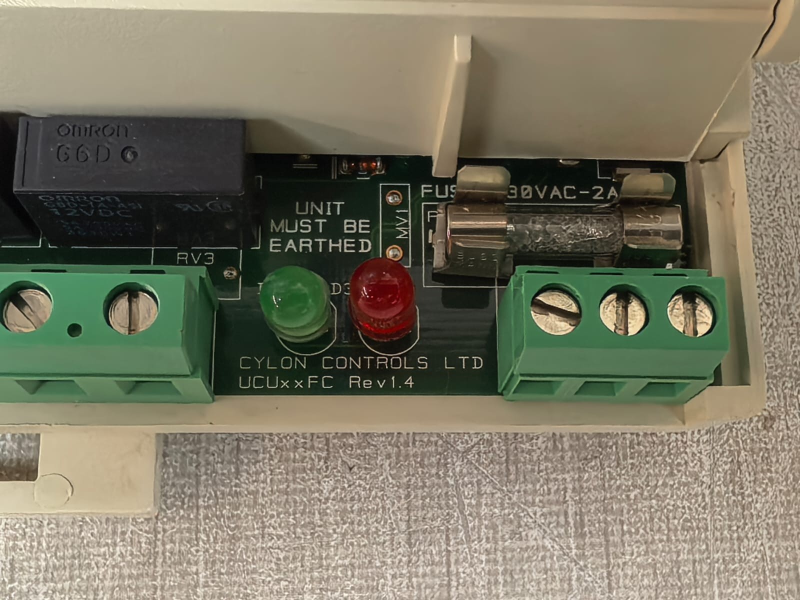 CYLON UNITRONUC32 UCU10FC/K CYLON UNITRONUC32 UCU10FC/K CONTROLLER 24VAC 8