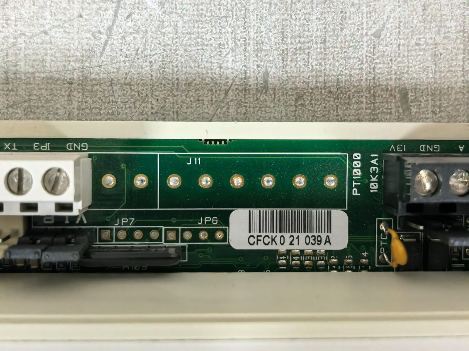 CYLON UNITRONUC32 UCU10FC/K CYLON UNITRONUC32 UCU10FC/K CONTROLLER 24VAC 9