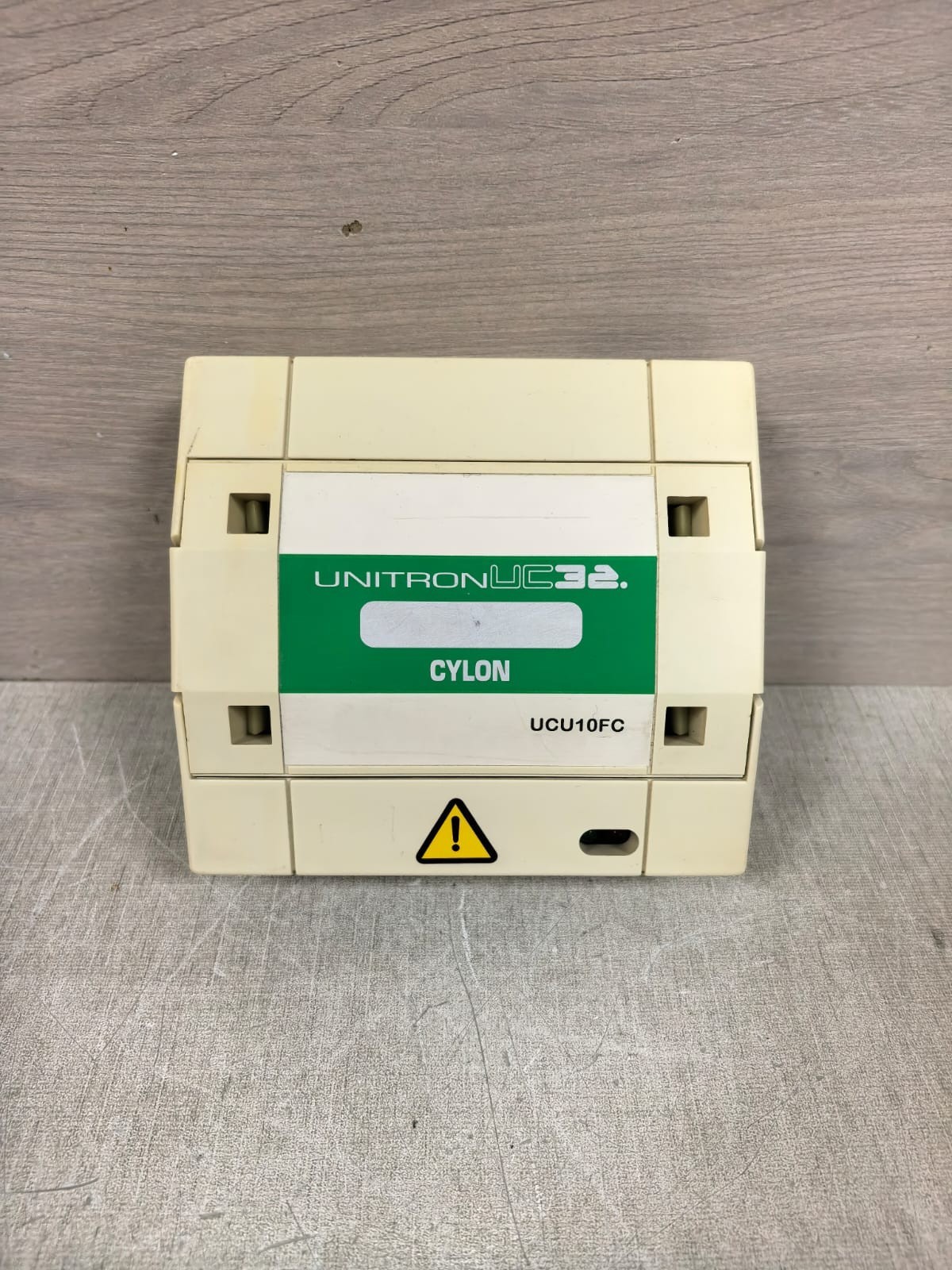 CYLON UNITRONUC32 UCU10FC CYLON UNITRONUC32 UCU10FC REV.1.2 CONTROLLER 24VAC 3