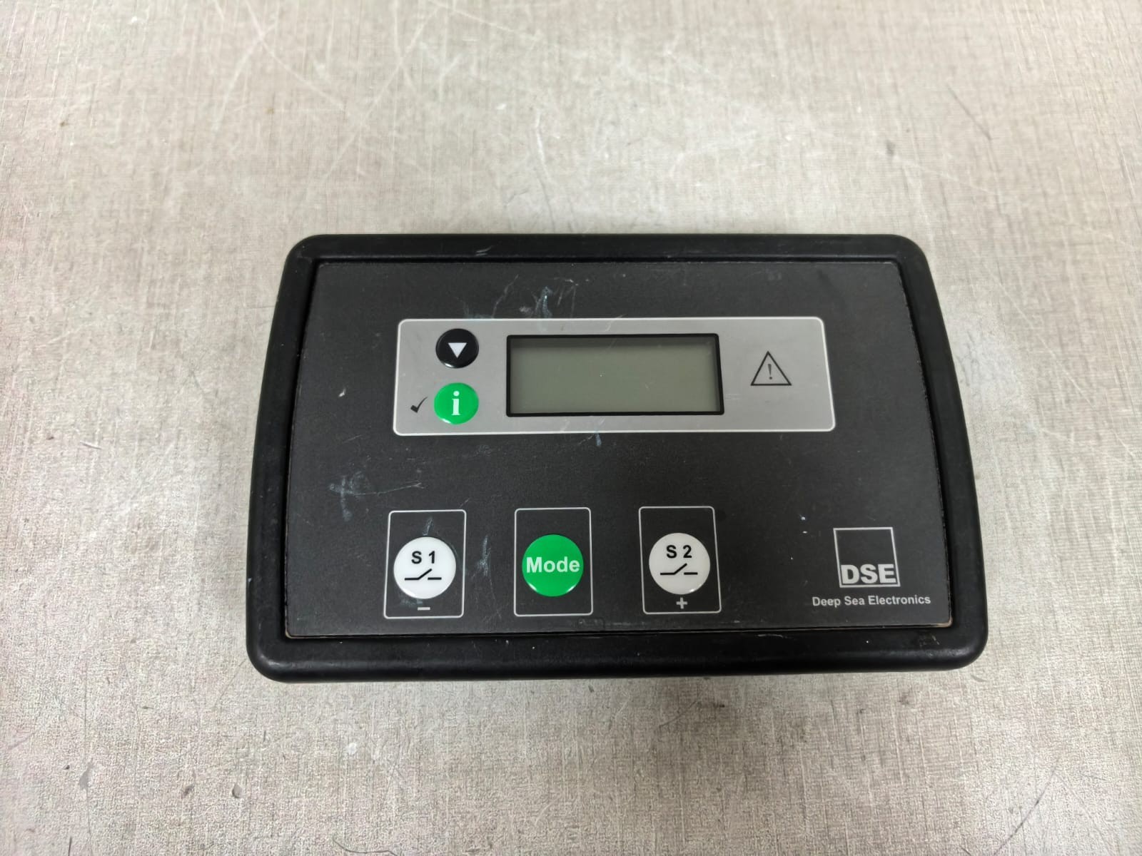 DSE JOB F001010658 DSE 0331-002-01 JOB F001010658 331 ATS CONTROLLER 12/24V 8
