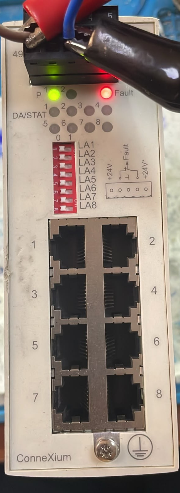 SCHNEIDER ELECTRIC 499NES18100 CONNEXIUM SWITCH 8TX 10/100 24VDC