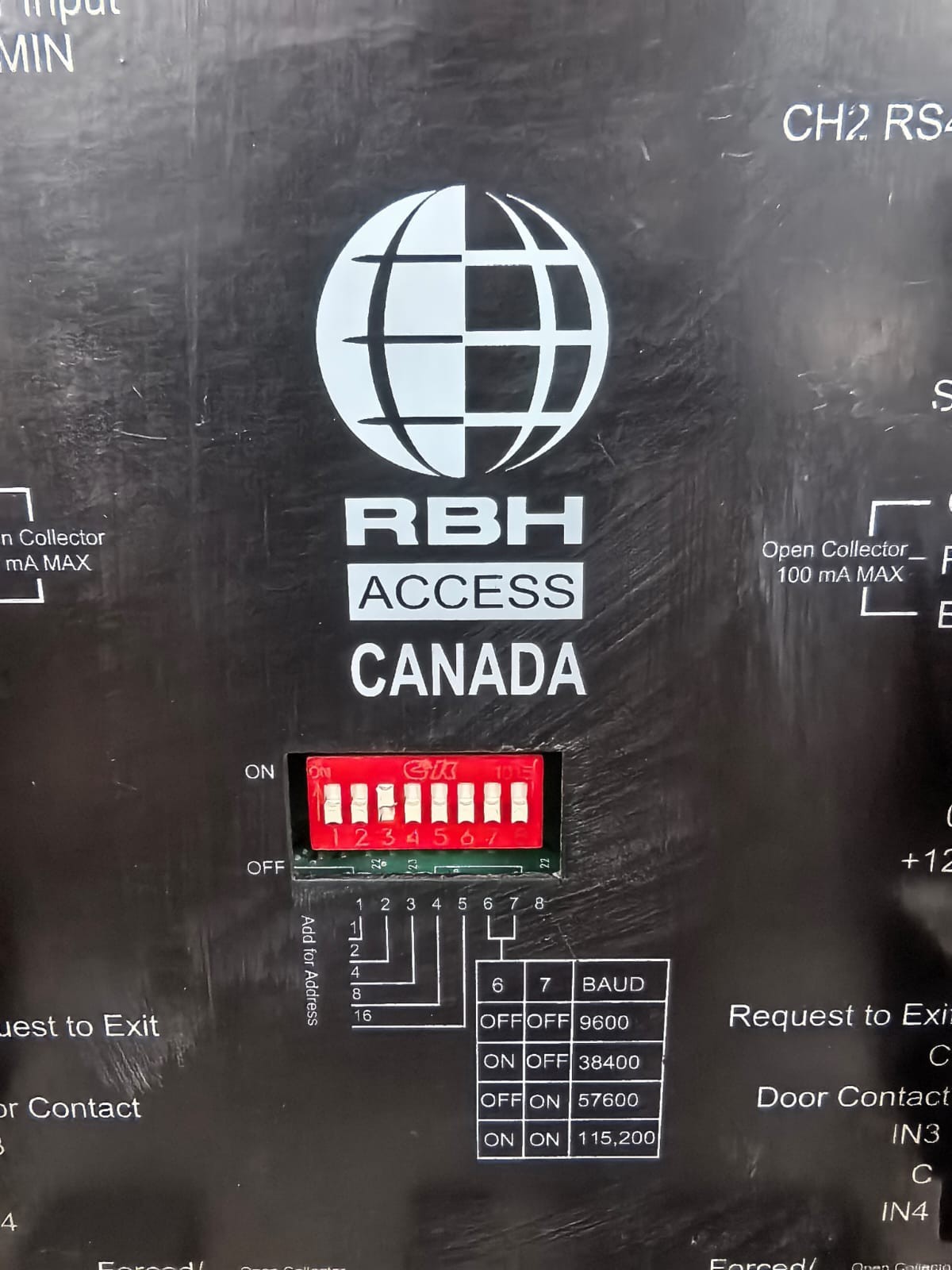 RBH ACCESS UNC-500 RBH ACCESS UNC-500 READER CONTROLLER 4