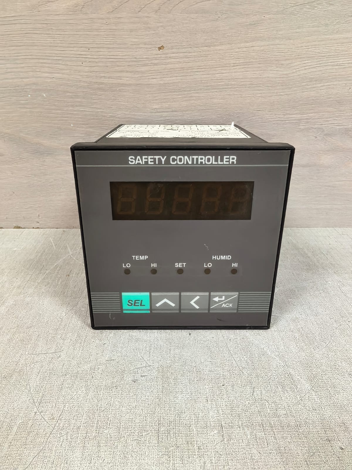 DATSON PROJECTS D35047 VER 1.1 DATSON PROJECTS D35047 VER 1.1 SAFETY CONTROLLER 2
