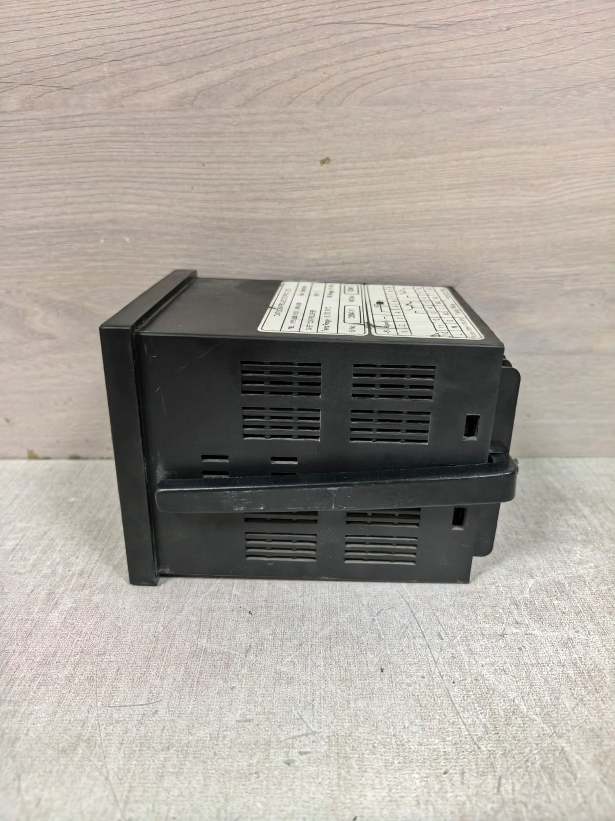 DATSON PROJECTS D35047 VER 1.1 DATSON PROJECTS D35047 VER 1.1 SAFETY CONTROLLER 8