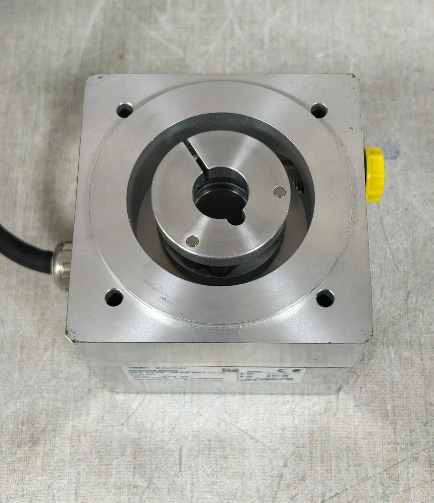 BAUMER ITD 3 A 4Y18 100H NI KR2 E 15 IP65 BAUMER ITD 3 A 4Y18 100H NI KR2 E 15 IP65 INCREMENTAL ENCODER 8-30VDC 3