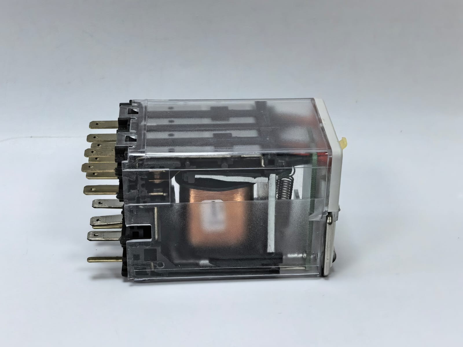 ARTECHE RF4 ARTECHE RF4 INSTANTANEOUS RELAY 220VDC 5