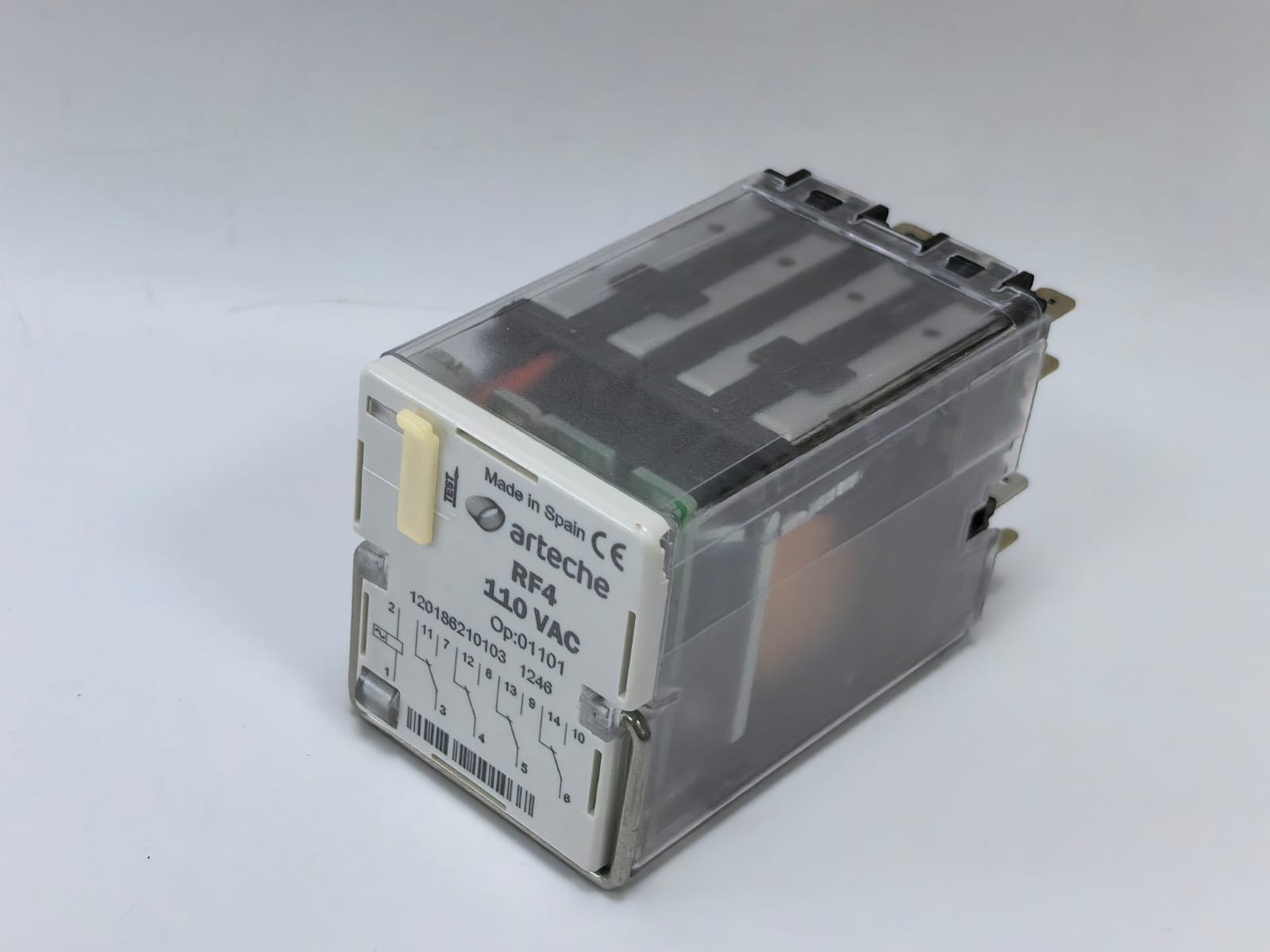 ARTECHE RF4 ARTECHE RF4 INSTANTANEOUS RELAY 110VAC 8