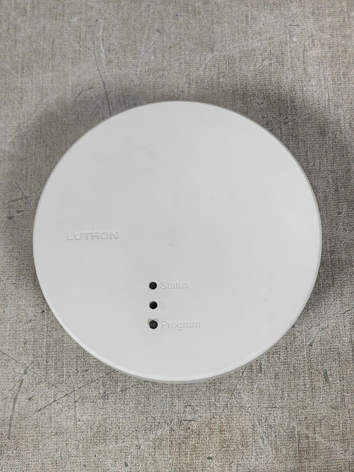 Lutron QSMX-4W-C LUTRON QSMX-4W-C QS SENSOR MODULE CEILING MOUNT 24-36V 4