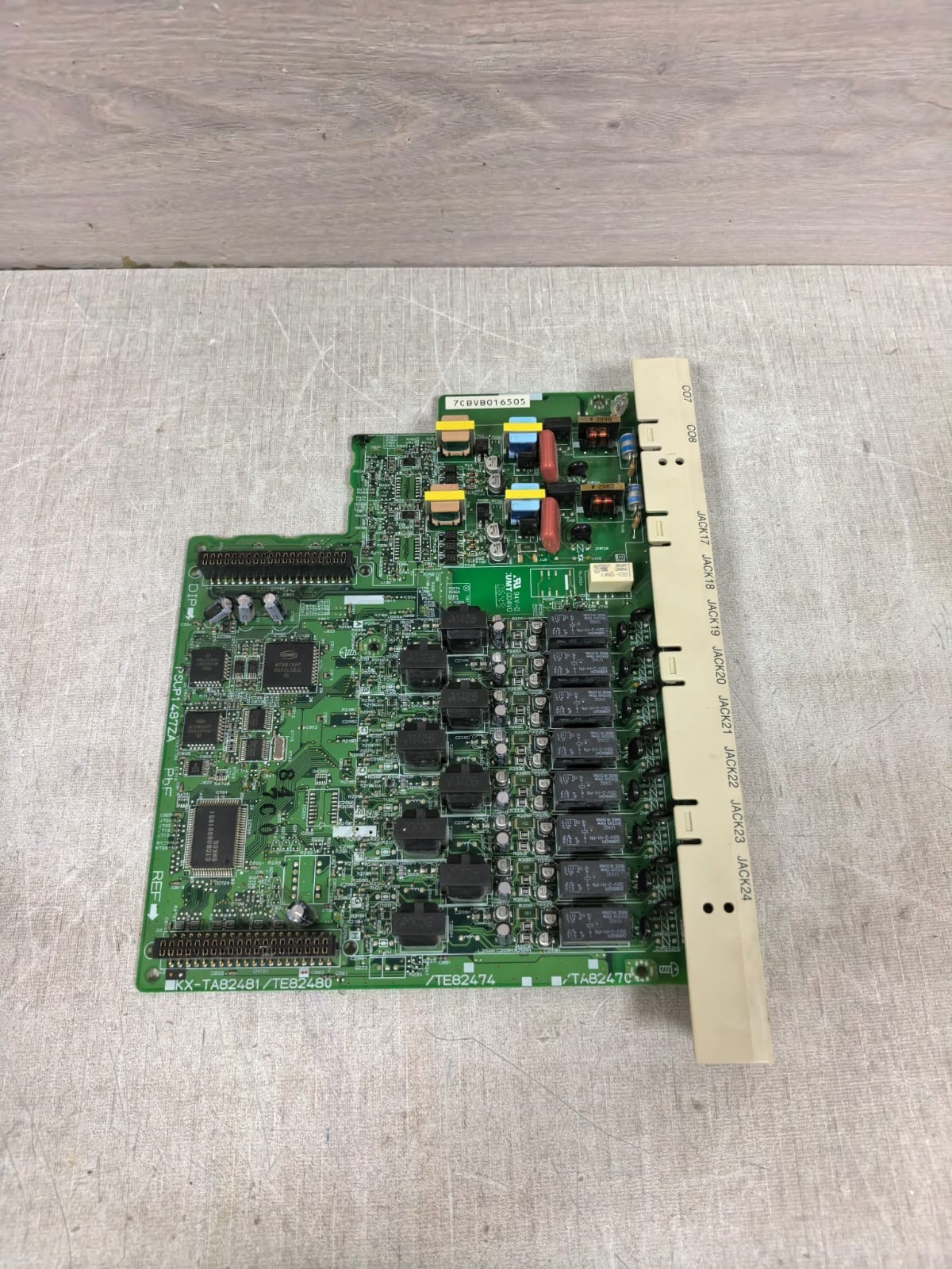 Panasonic KX-TA82481/TE82480 PANASONIC KX-TA82481/TE82480 2PORT ANALOGUE CO LINE & 8PORT SLT EXTENSION CARD 5