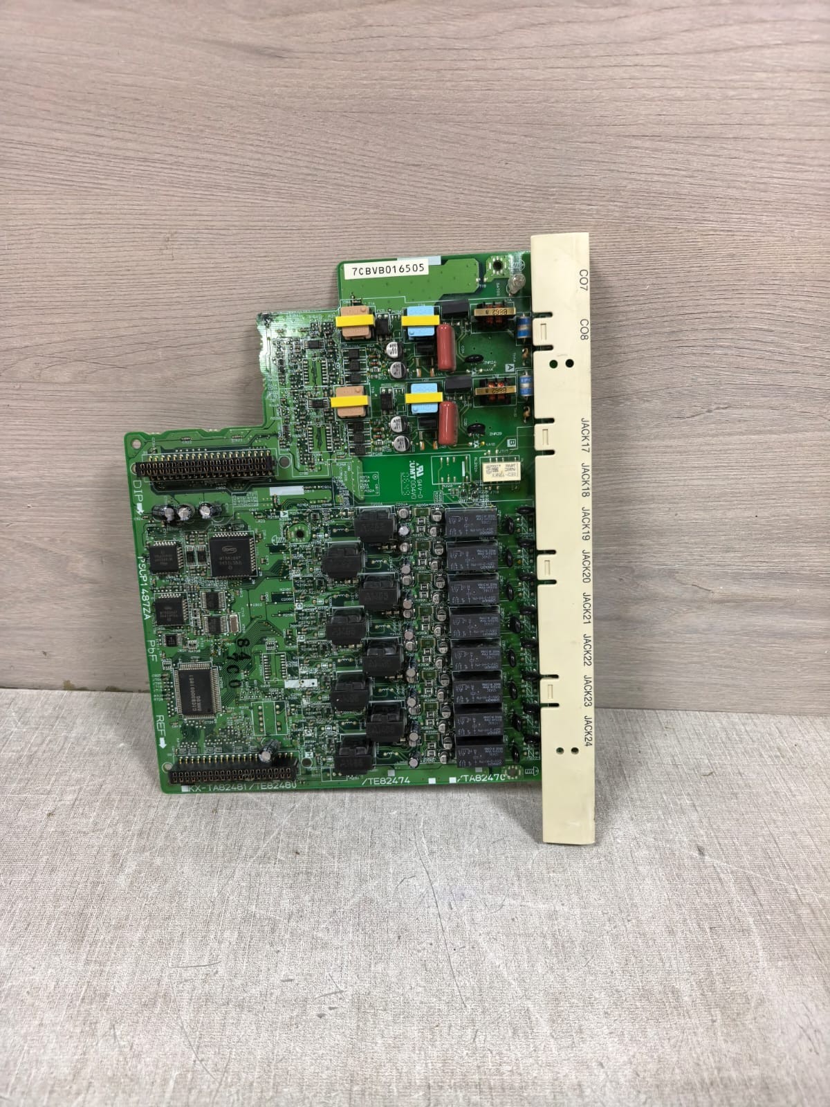 Panasonic KX-TA82481/TE82480 PANASONIC KX-TA82481/TE82480 2PORT ANALOGUE CO LINE & 8PORT SLT EXTENSION CARD 8