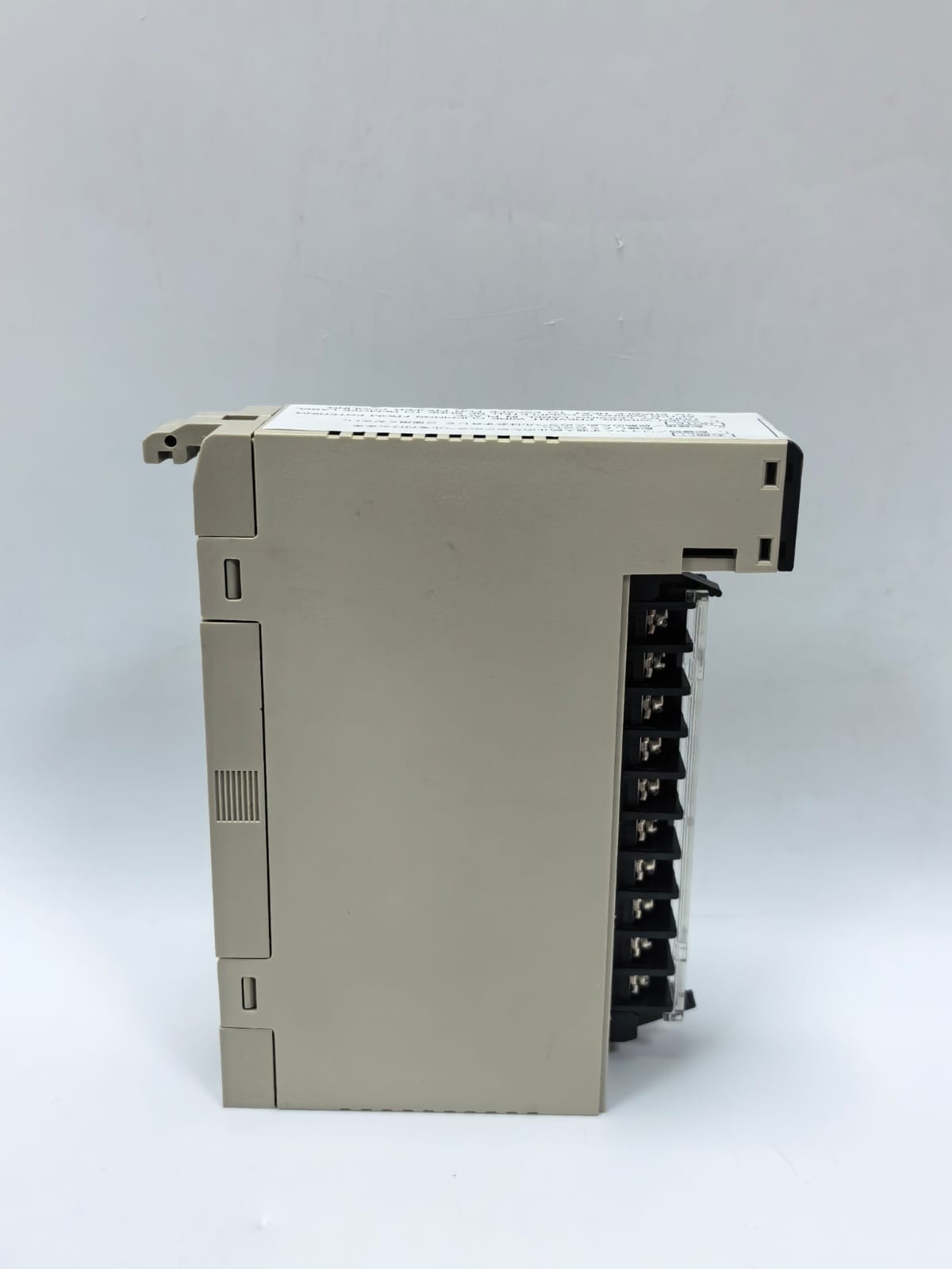 Omron OMRON C200H-OD216 OMRON C200H-OD216 PLC MODULE 5