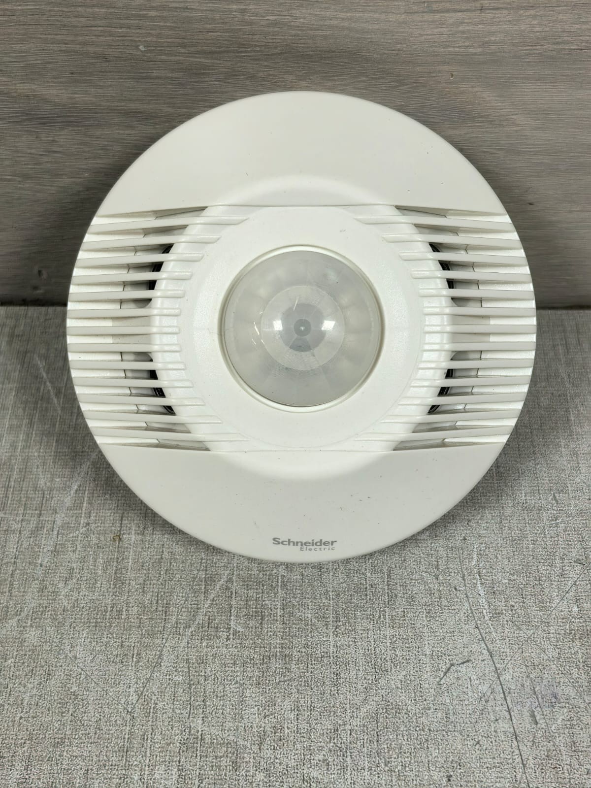 Schneider Electric ARGUS SAE-UE-MS-CU-WE SCHNEIDER ELECTRIC ARGUS SAE-UE-MS-CU-WE SINGLE-LOAD 360° OCCUPANCY SENSOR 2