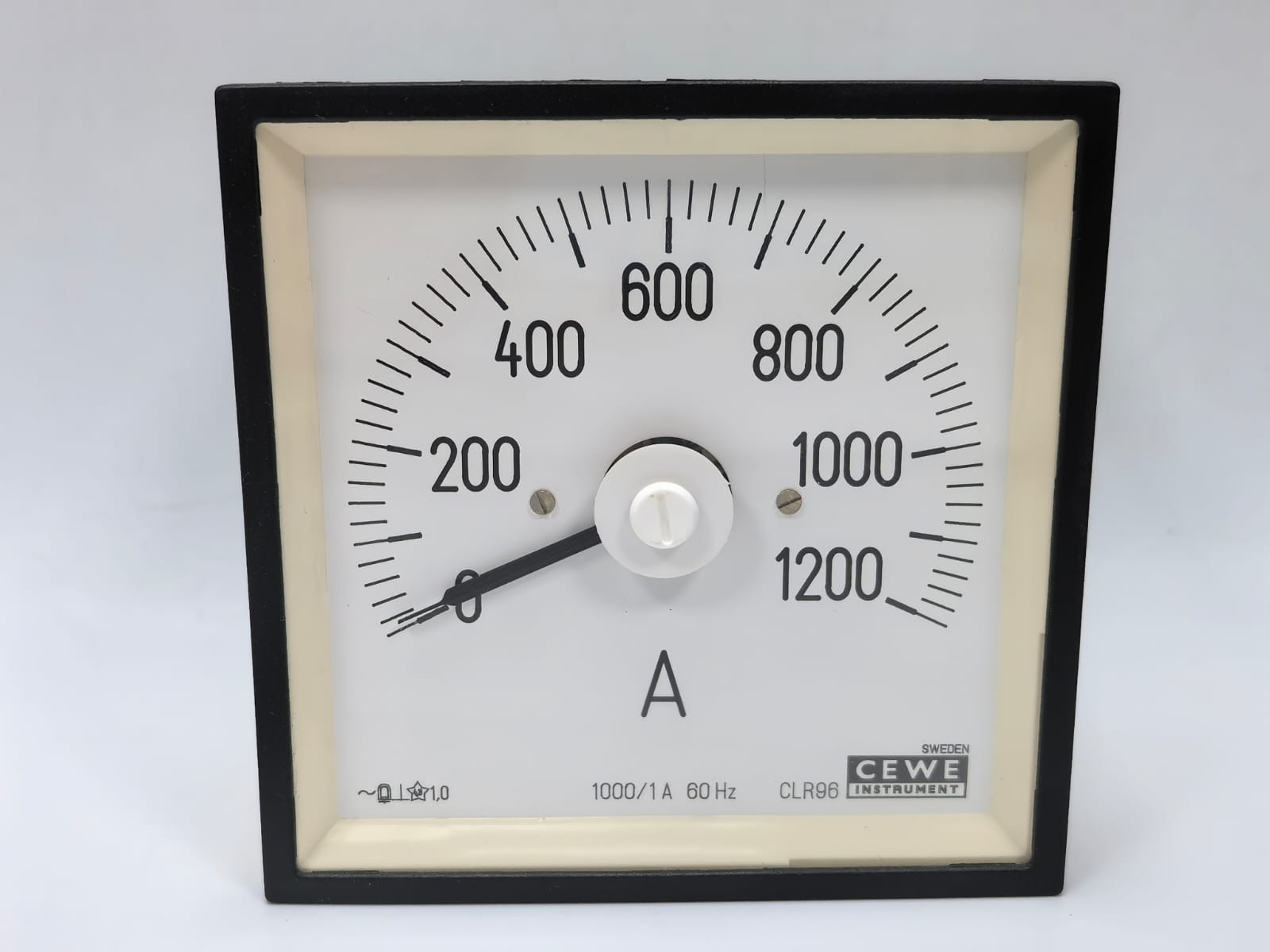 CEWE CLR96 CEWE INSTRUMENTS CLR96 ANALOG PANEL METER 1000/1A 60HZ 0-1200 3