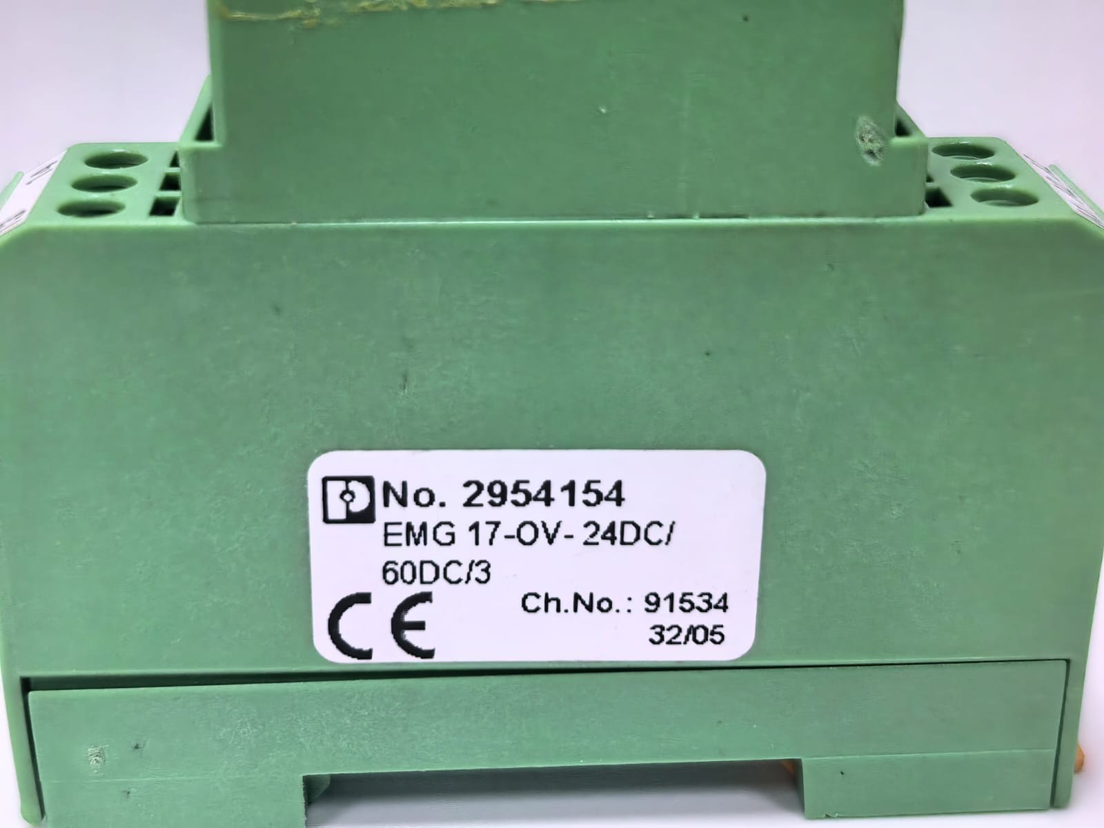 Phoenix Contact EMG 17-0V-24DC PCS PHOENIX CONTACT EMG 17-0V-24DC POWER SOLID STATE RELAY 2