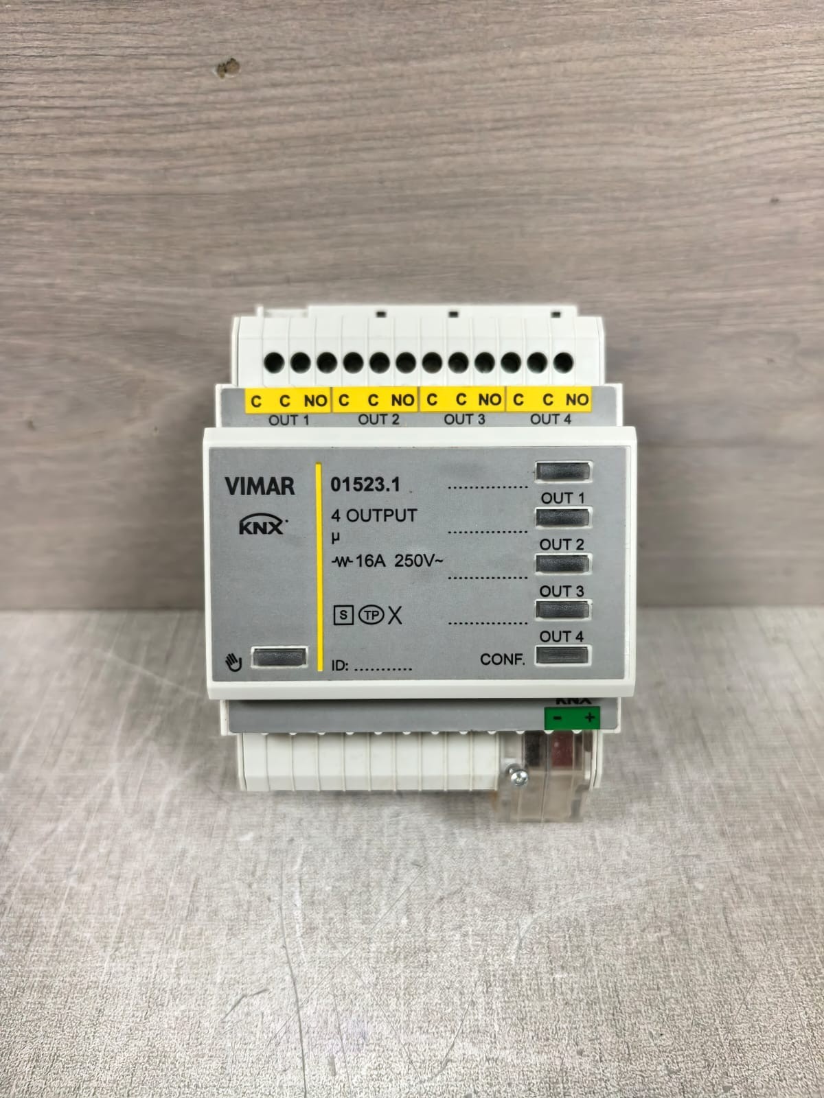 UNKNOWN 01523.1 VIMAR 01523.1 4 OUTPUT ACTUATOR 16A 250V 3