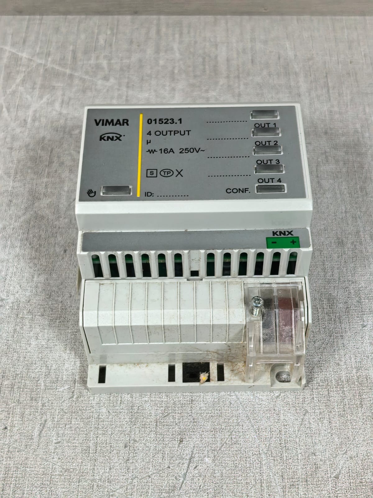 UNKNOWN 01523.1 VIMAR 01523.1 4 OUTPUT ACTUATOR 16A 250V 9