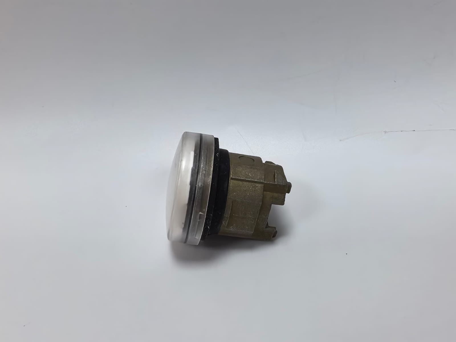 Schneider Electric ZB4 BV013 PCS TELEMECANIQUE ZB4 BV013 WHITE PILOT LIGHT HEAD 4