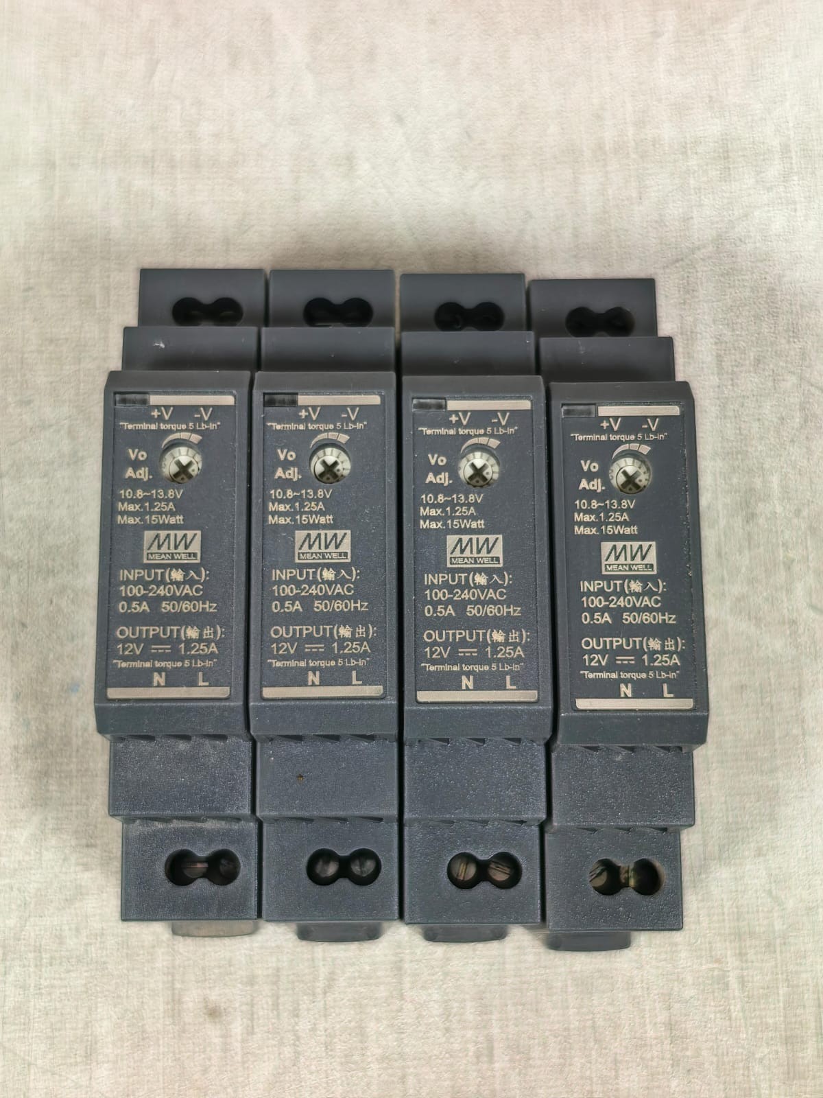 UNKNOWN HDR-15-12 LOT MEANWELL HDR-15-12 POWER SUPPLY 100-240VAC 10