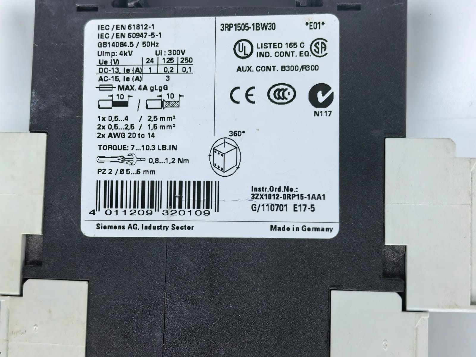 Siemens 3RP1505-1BW30 PCS SIEMENS SIRIUS 3RP1505-1BW30 TIME DELAY RELAY 3
